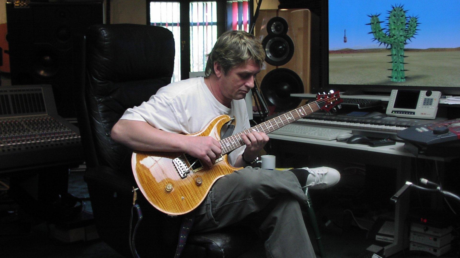Mike Oldfield at 750 x 1334 iPhone 6 size wallpapers HD quality