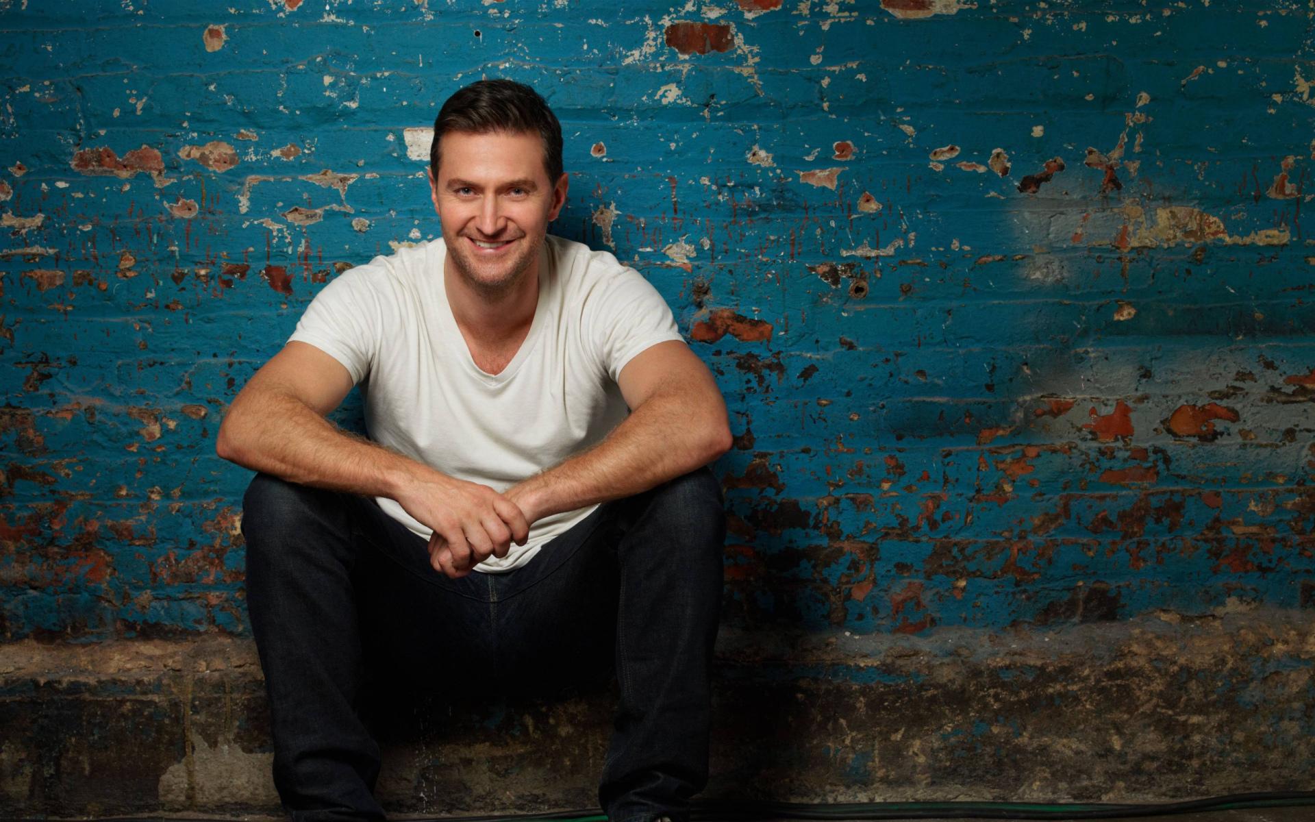 Richard Armitage at 1024 x 768 size wallpapers HD quality