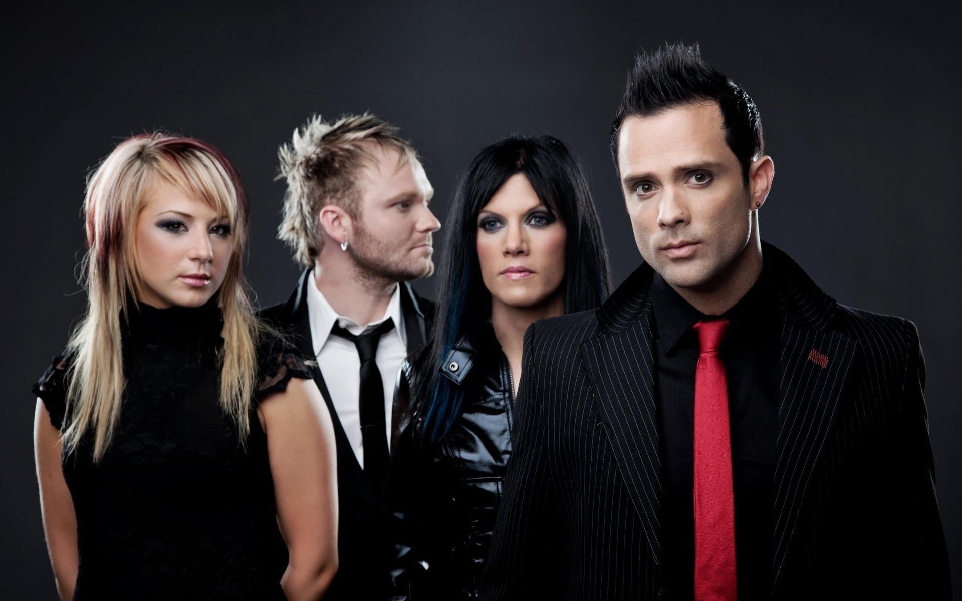 Skillet at 2048 x 2048 iPad size wallpapers HD quality