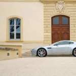 Aston Martin V8 Vantage background