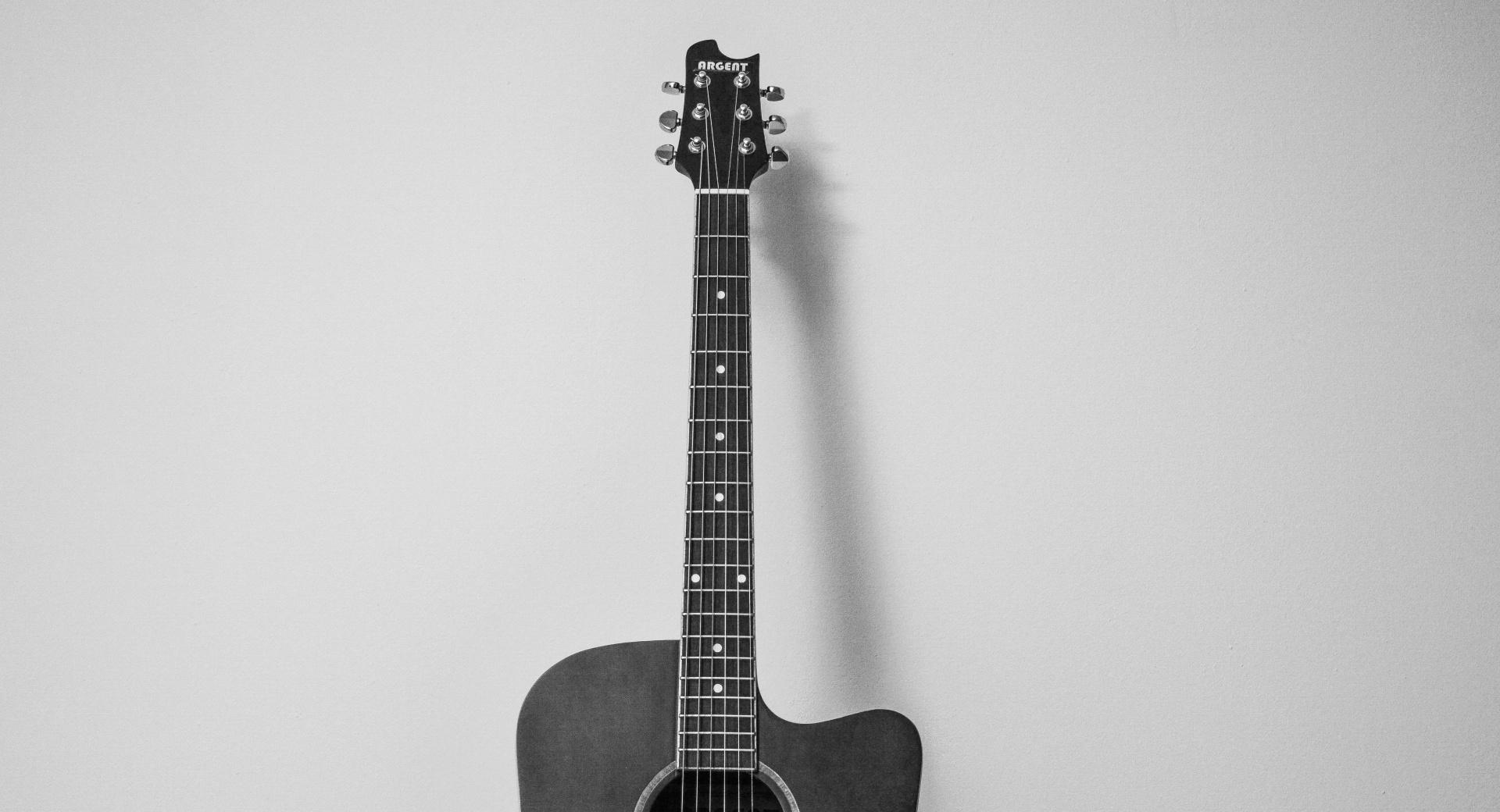 Acoustic Guitar at 2048 x 2048 iPad size wallpapers HD quality