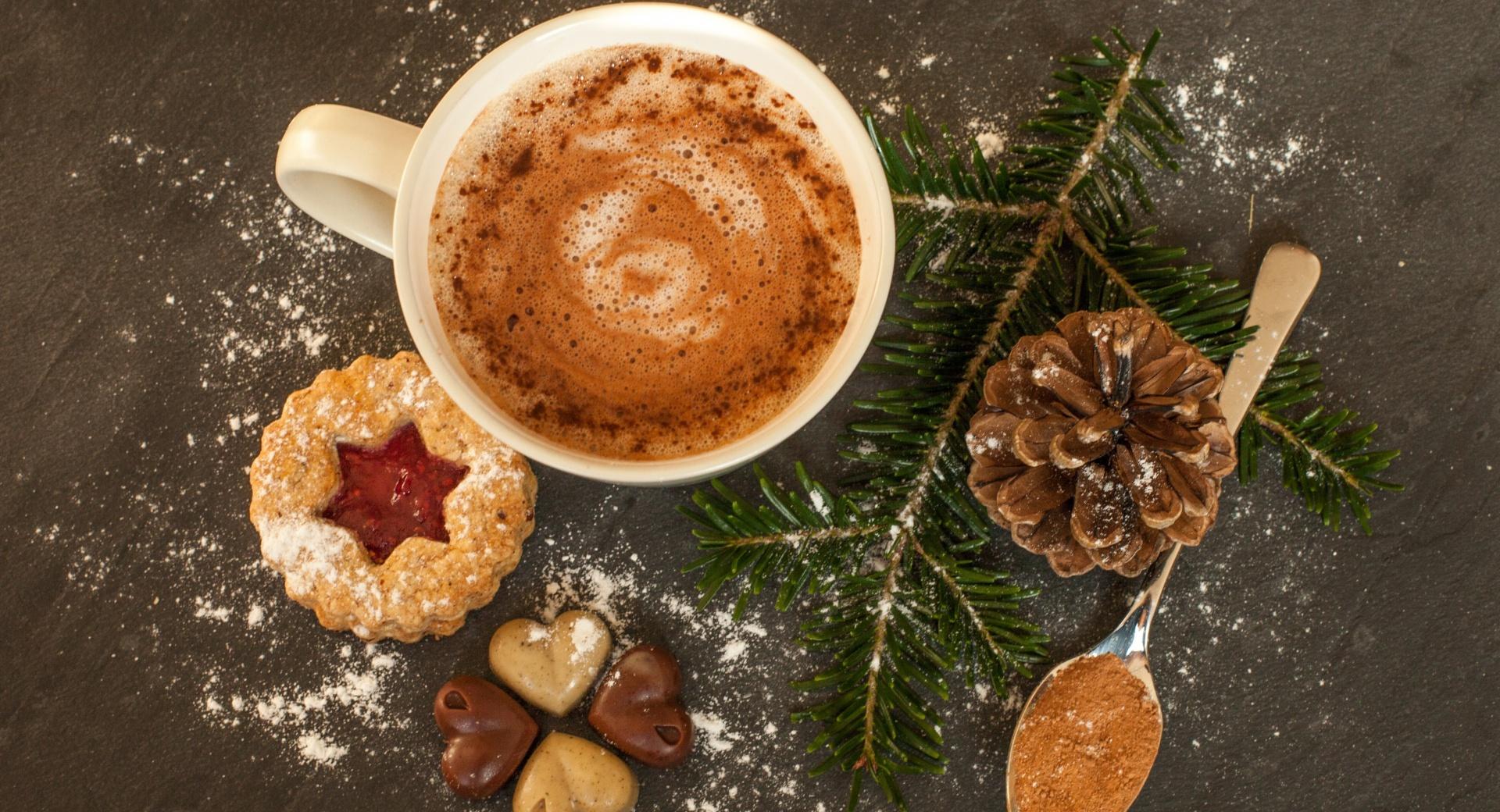 Christmas Hot Chocolate at 1600 x 1200 size wallpapers HD quality
