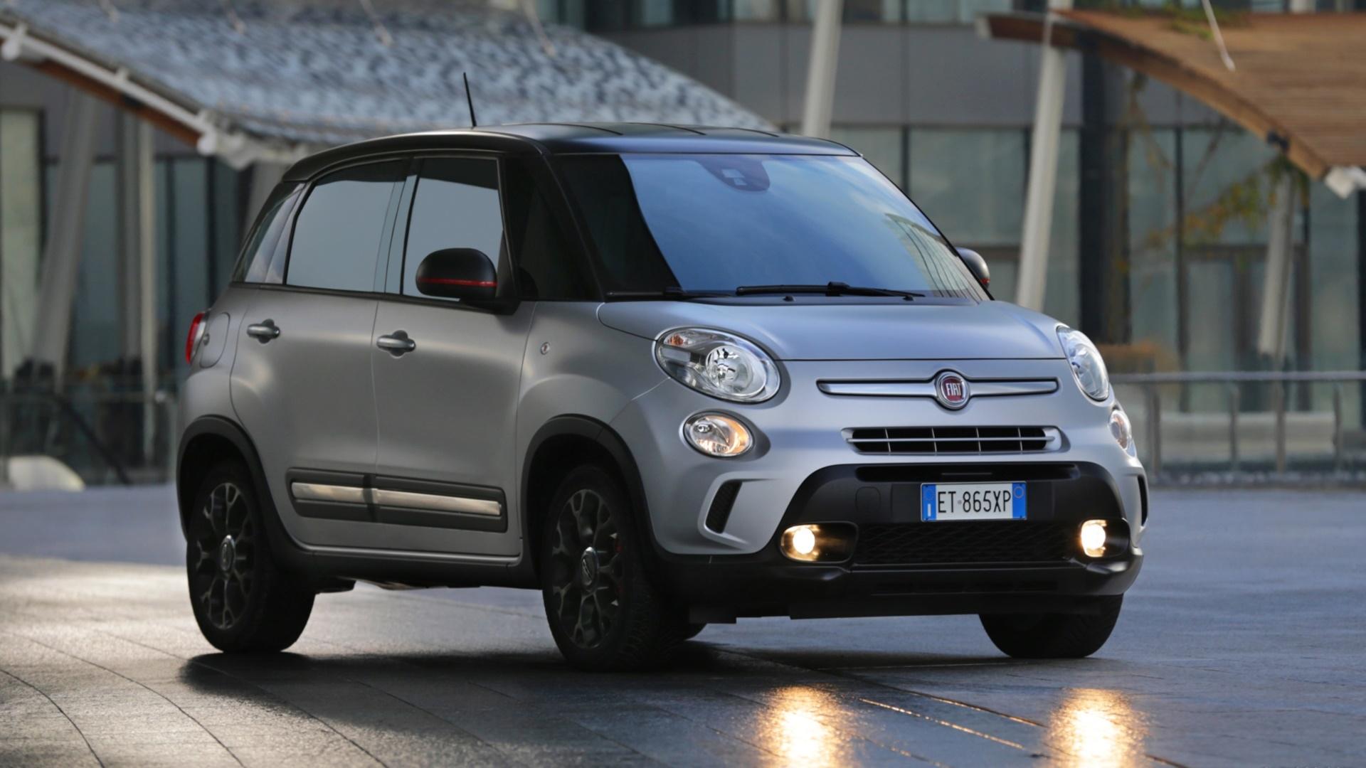 Fiat 500l Beats Edition at 750 x 1334 iPhone 6 size wallpapers HD quality