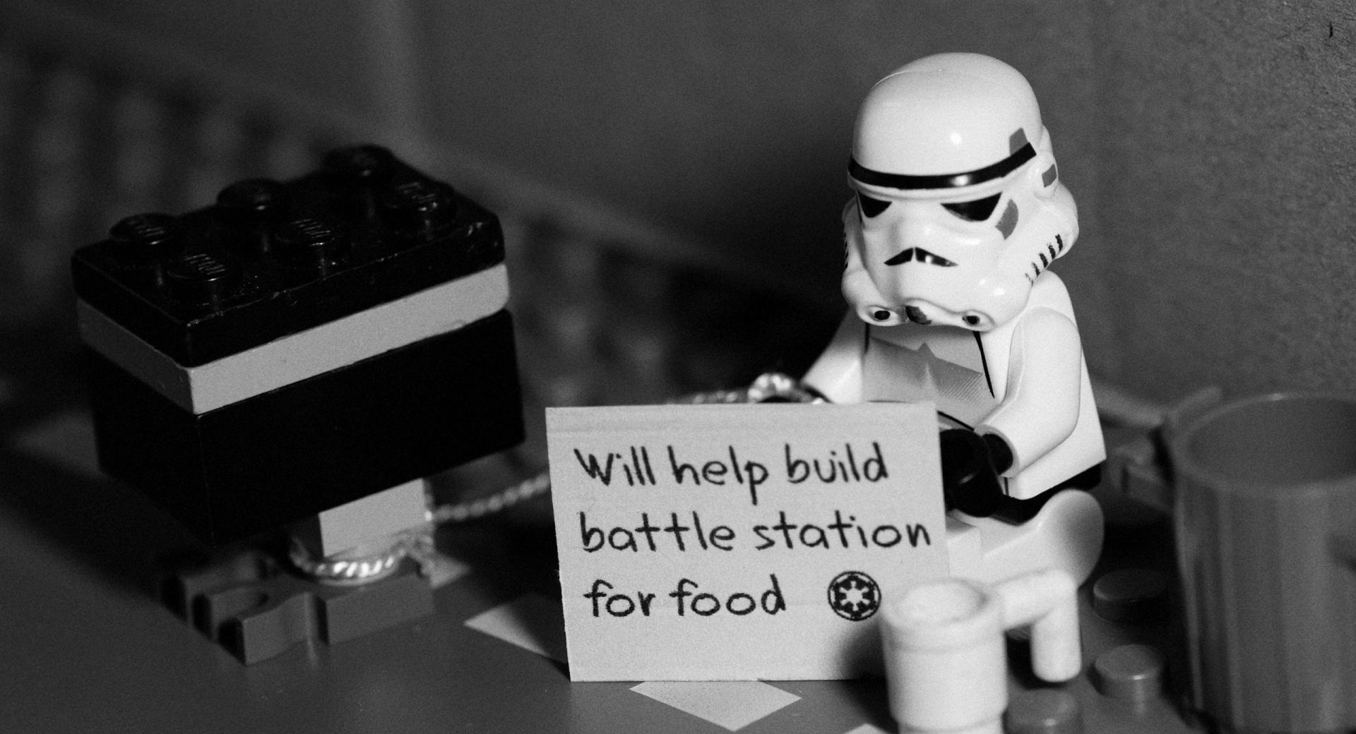 Help For A Stormtrooper at 1152 x 864 size wallpapers HD quality