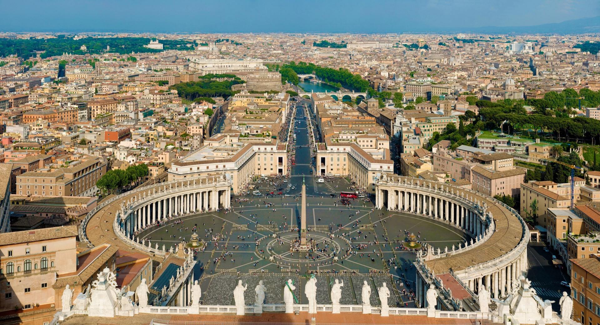 St Peters Square Rome at 1334 x 750 iPhone 7 size wallpapers HD quality