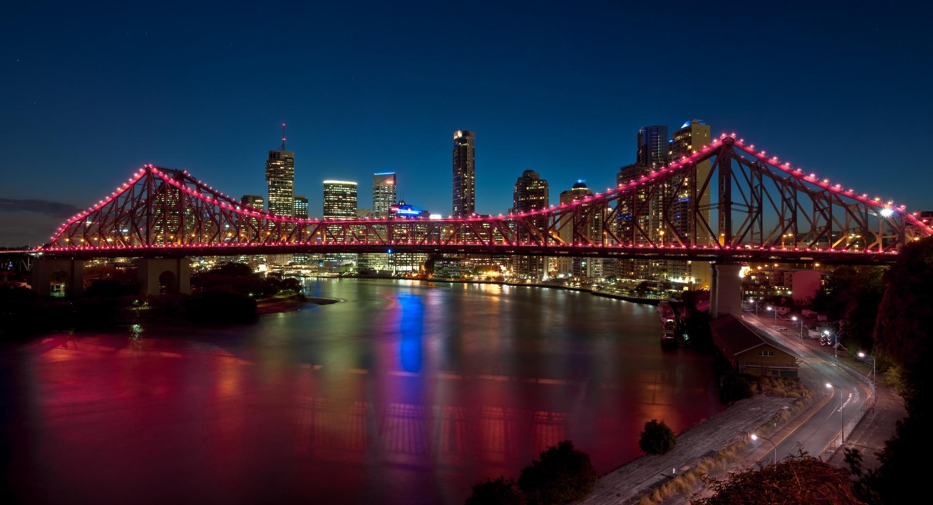 Story Bridge at 320 x 480 iPhone size wallpapers HD quality