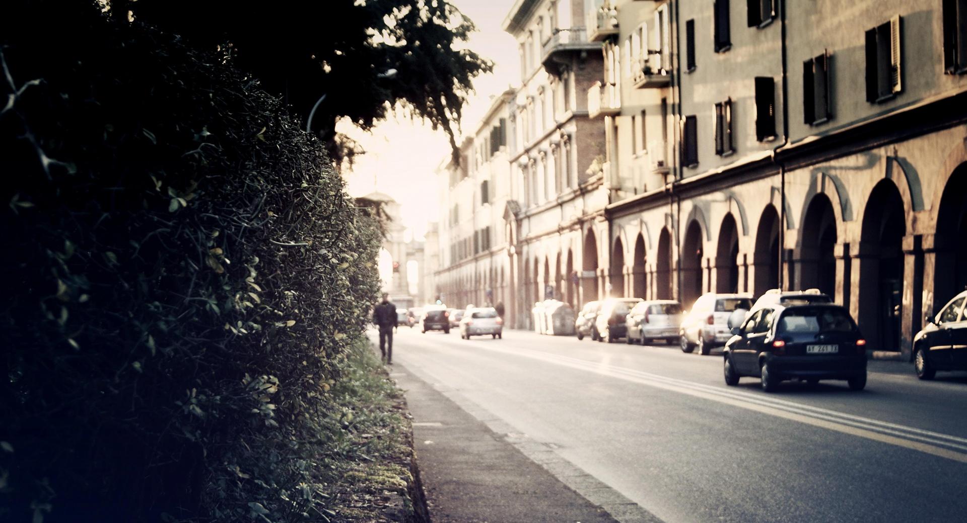 Street In Italy at 750 x 1334 iPhone 6 size wallpapers HD quality