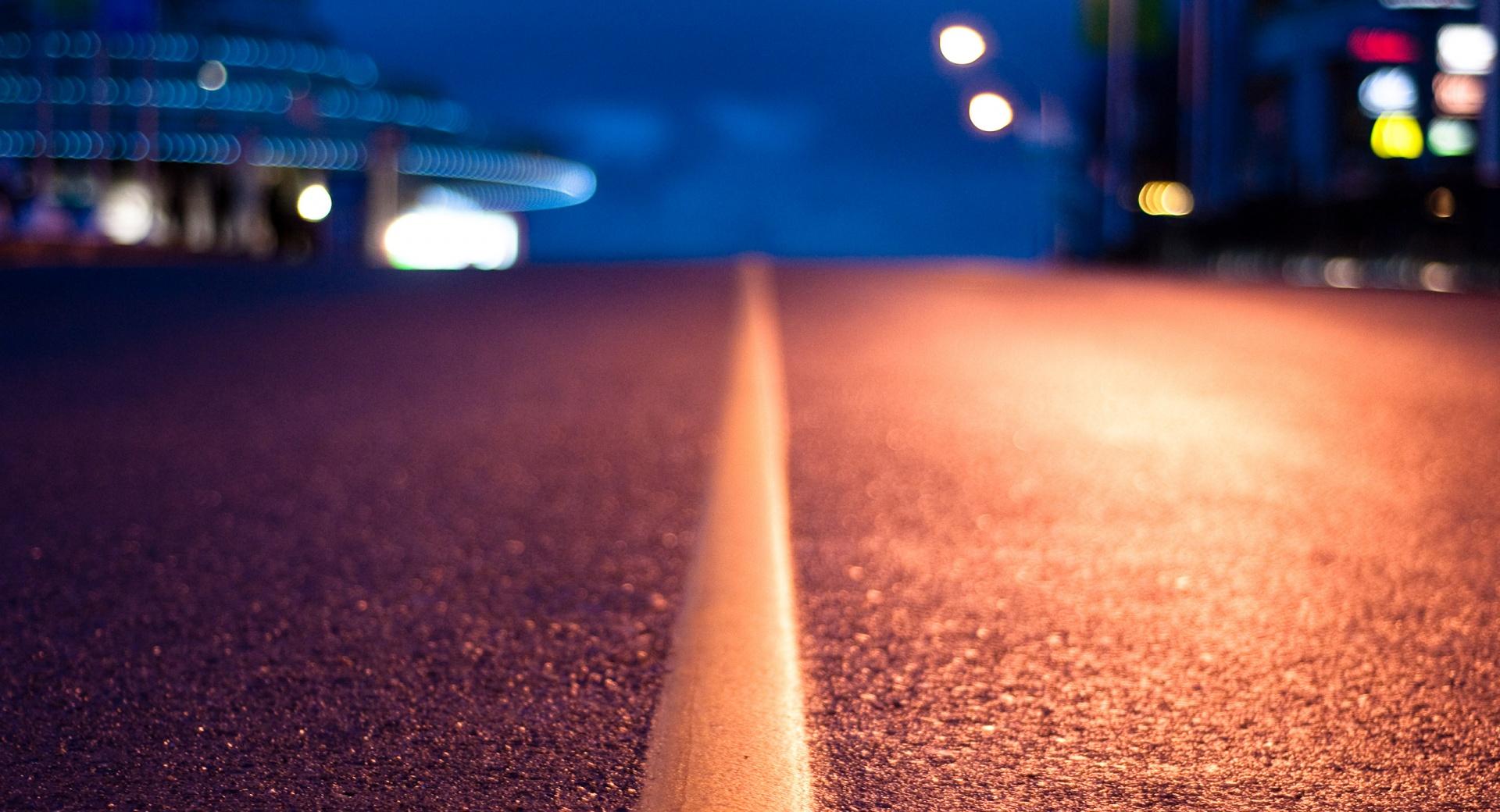 Street Line At Night at 750 x 1334 iPhone 6 size wallpapers HD quality