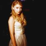 Elisabeth Harnois images