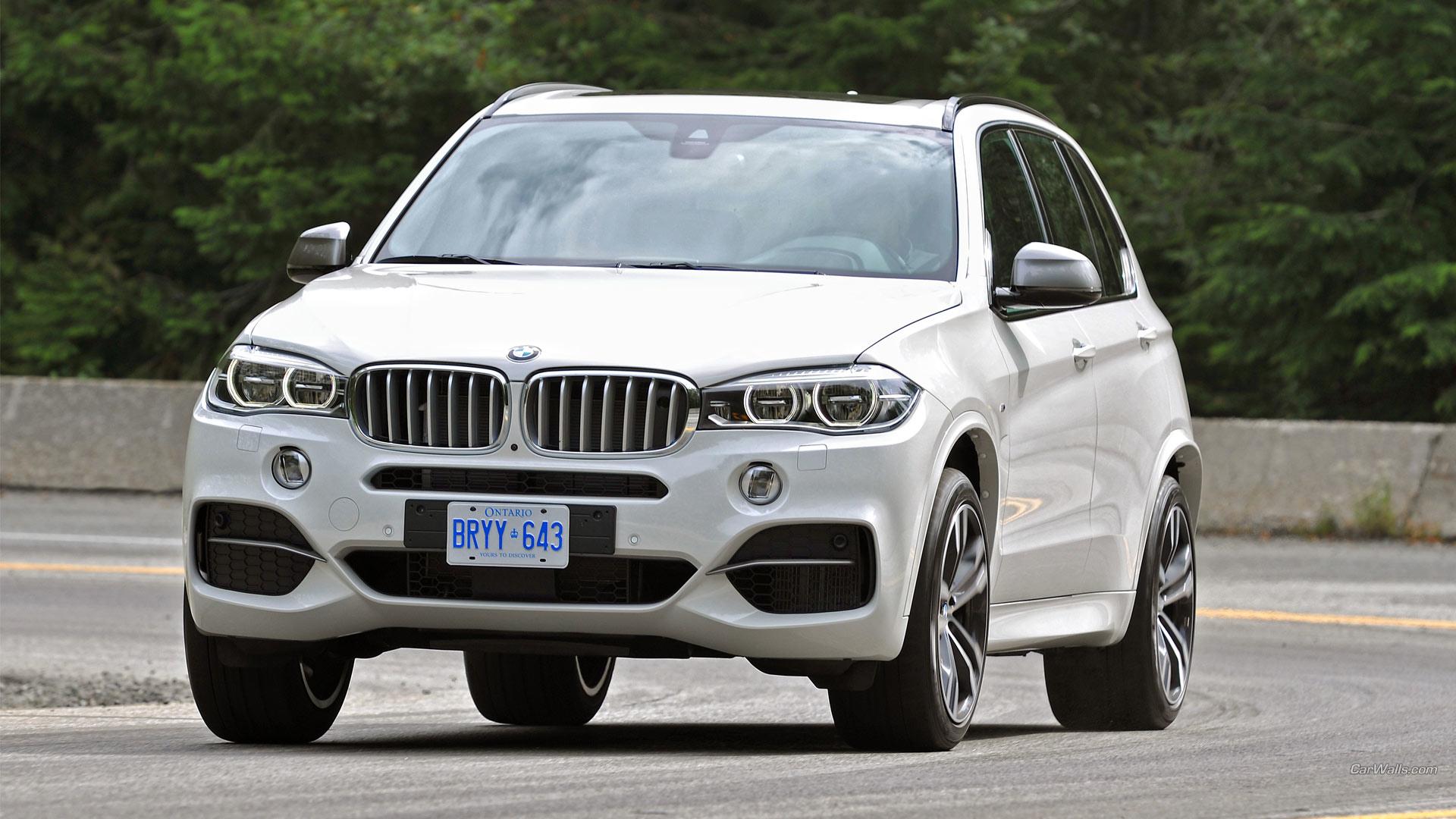 2014 BMW X5 M50d at 640 x 1136 iPhone 5 size wallpapers HD quality