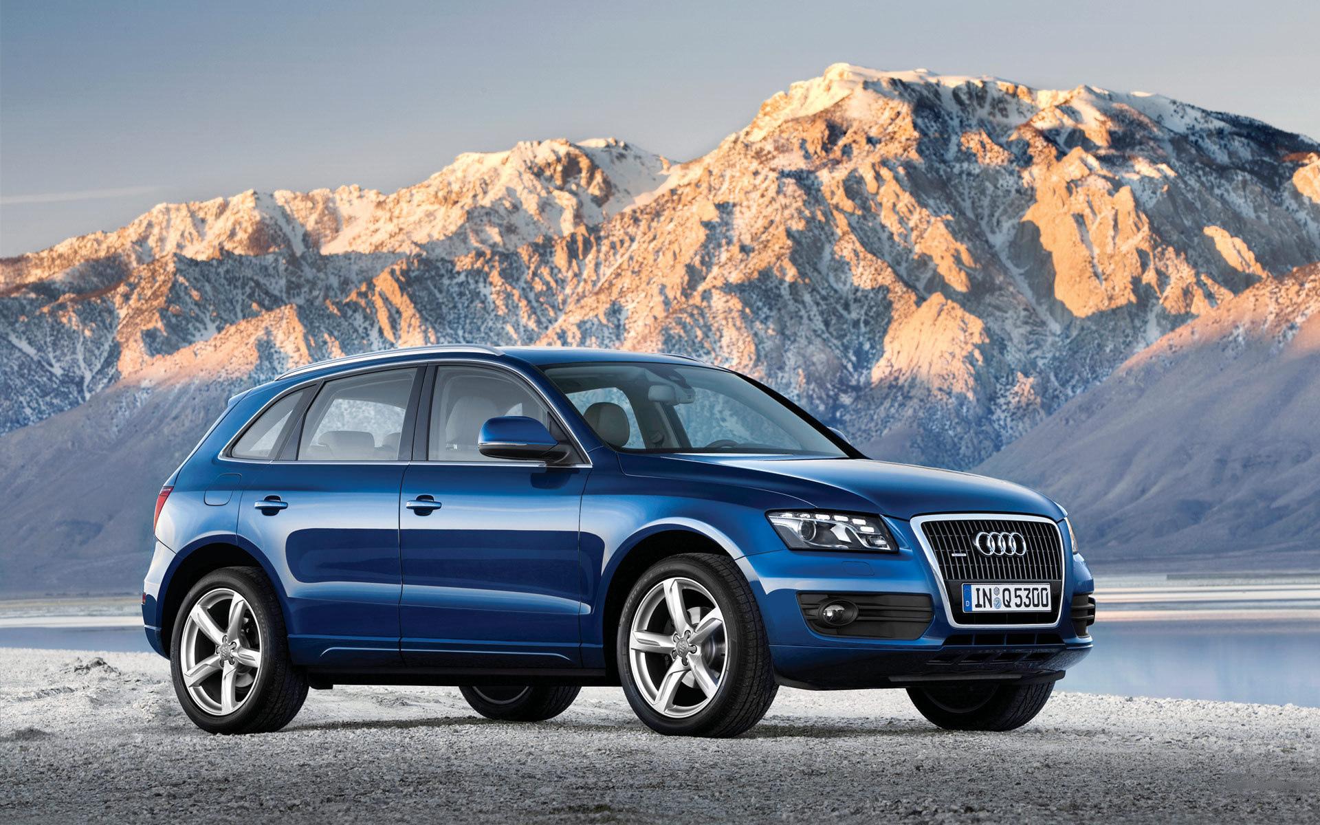 Audi Q5 at 640 x 960 iPhone 4 size wallpapers HD quality