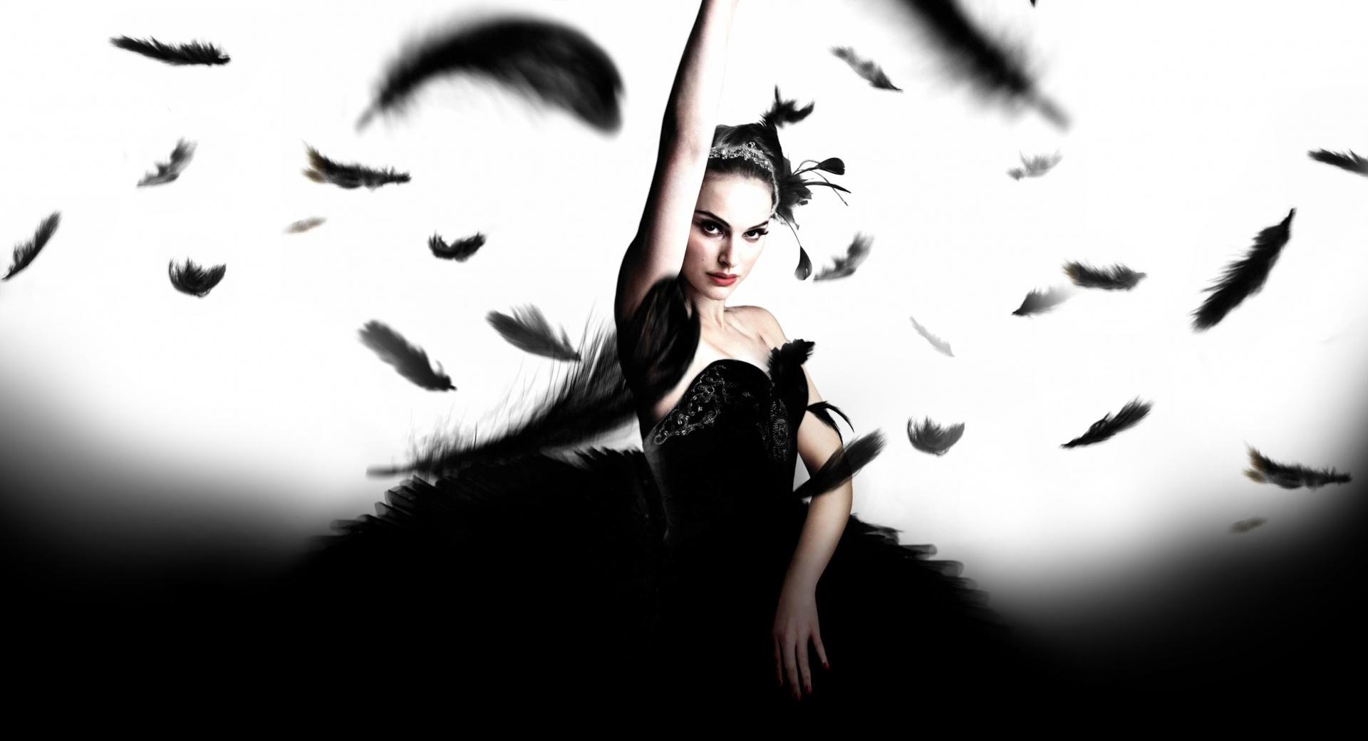 Black Swan Natalie Portman at 1024 x 1024 iPad size wallpapers HD quality
