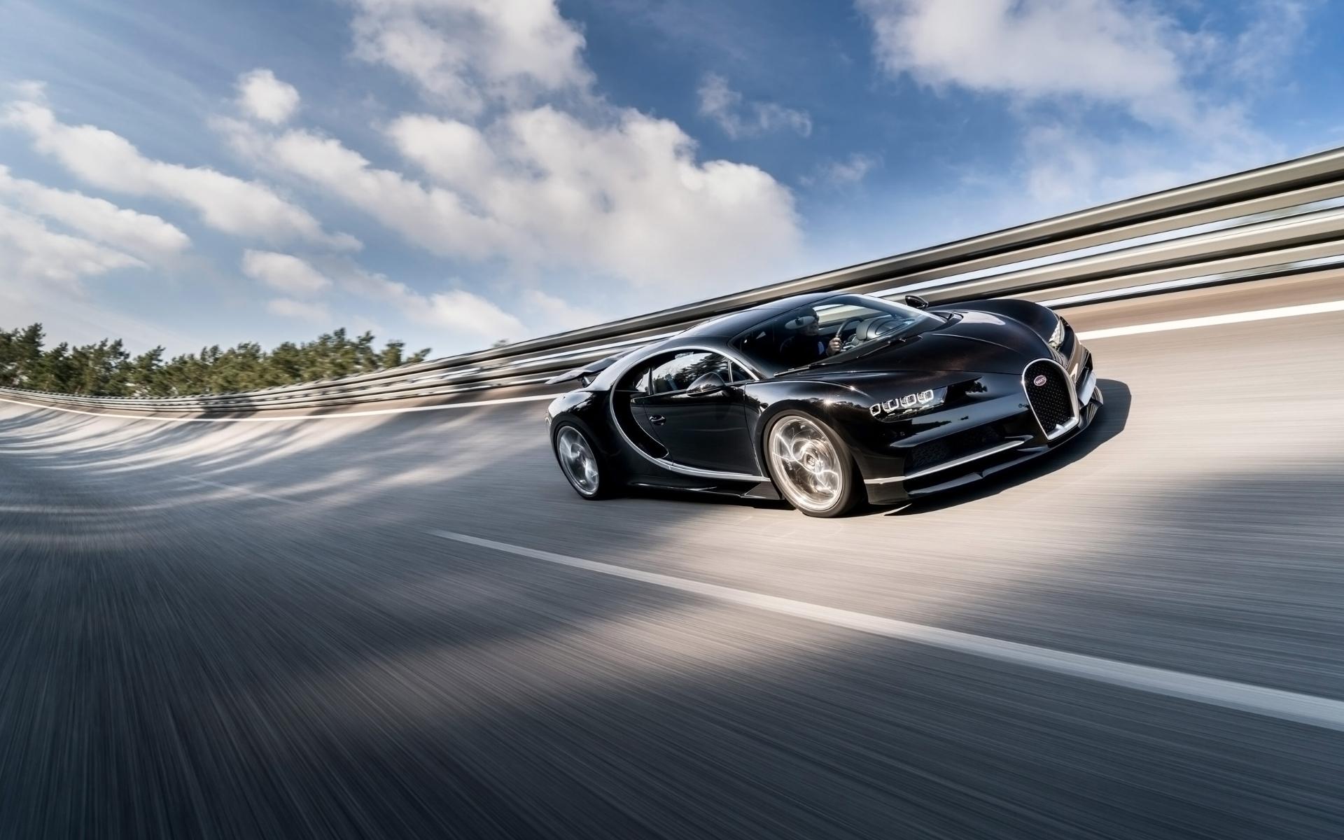 Bugatti Chiron at 1600 x 1200 size wallpapers HD quality