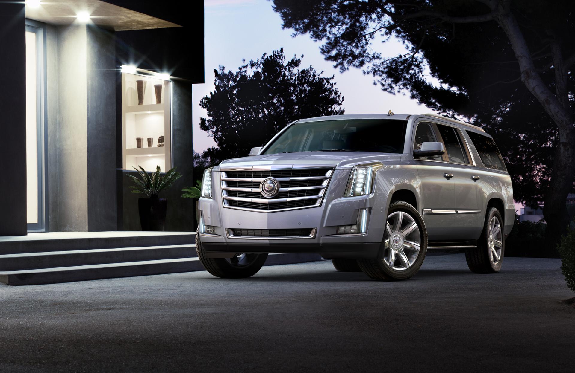 Cadillac Escalade at 320 x 480 iPhone size wallpapers HD quality