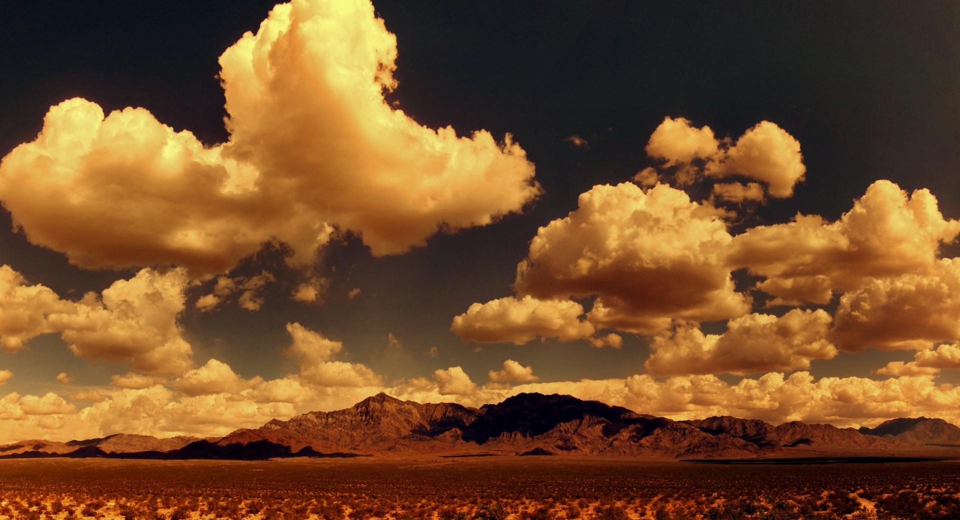 Desert Mountains Panorama at 1152 x 864 size wallpapers HD quality