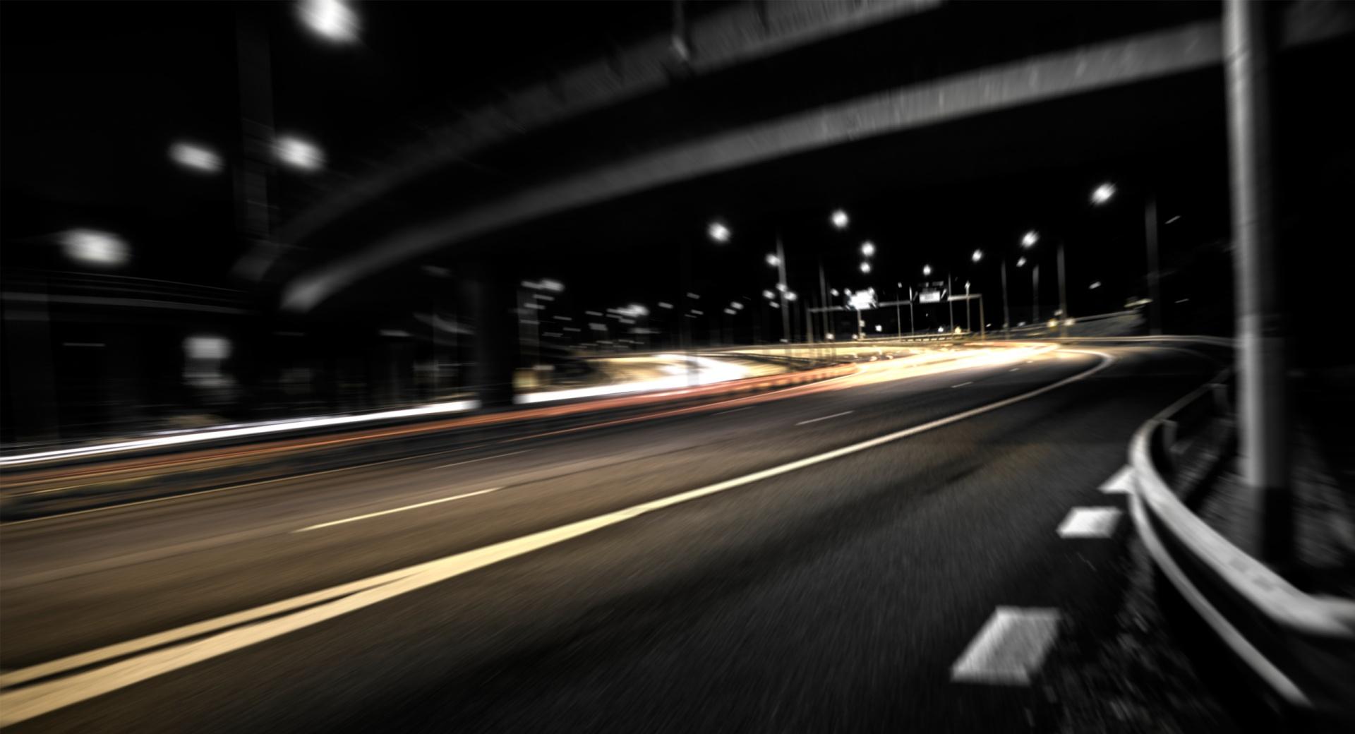 Empty Highway at 750 x 1334 iPhone 6 size wallpapers HD quality