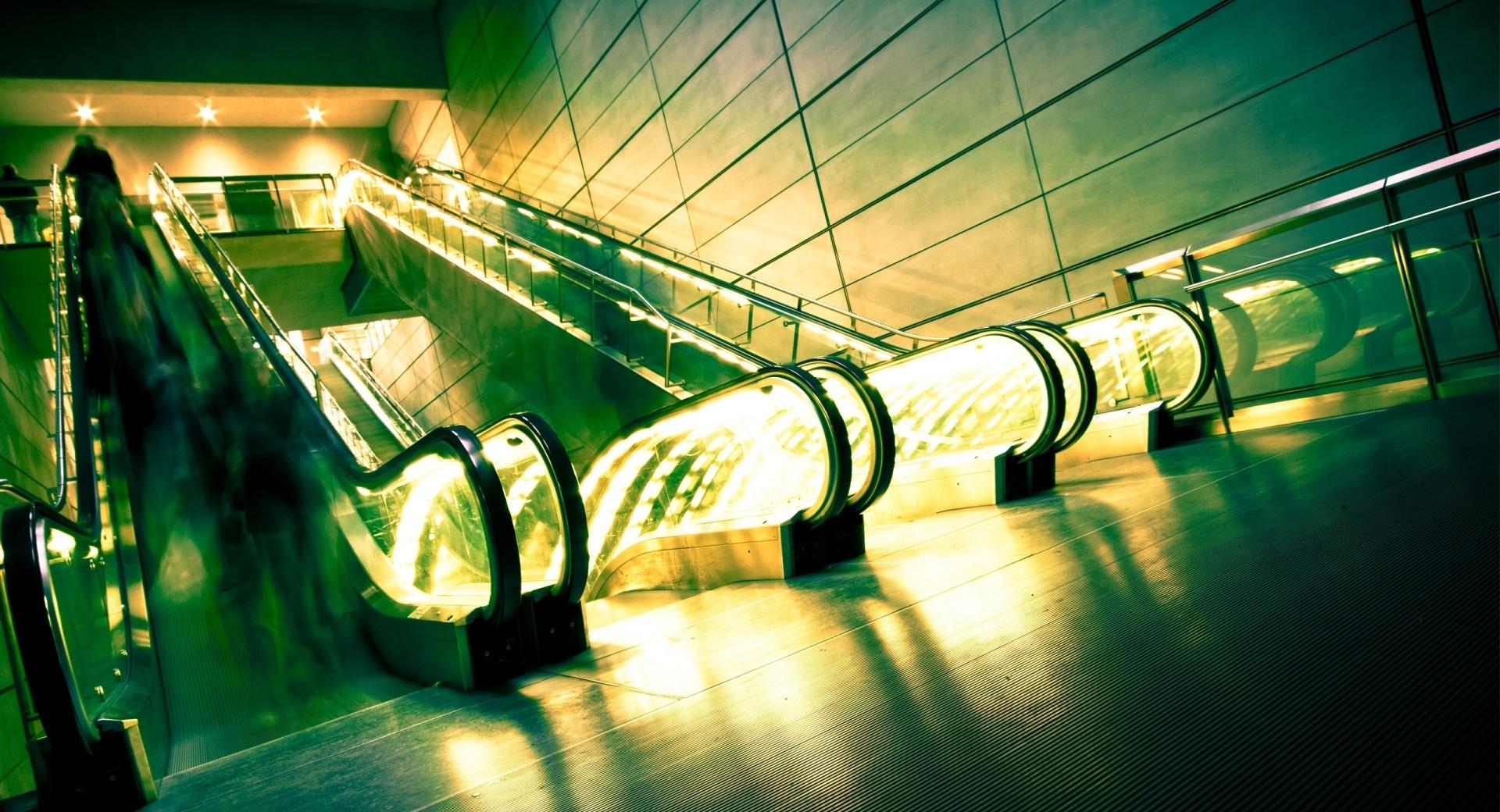 Escalators at 750 x 1334 iPhone 6 size wallpapers HD quality