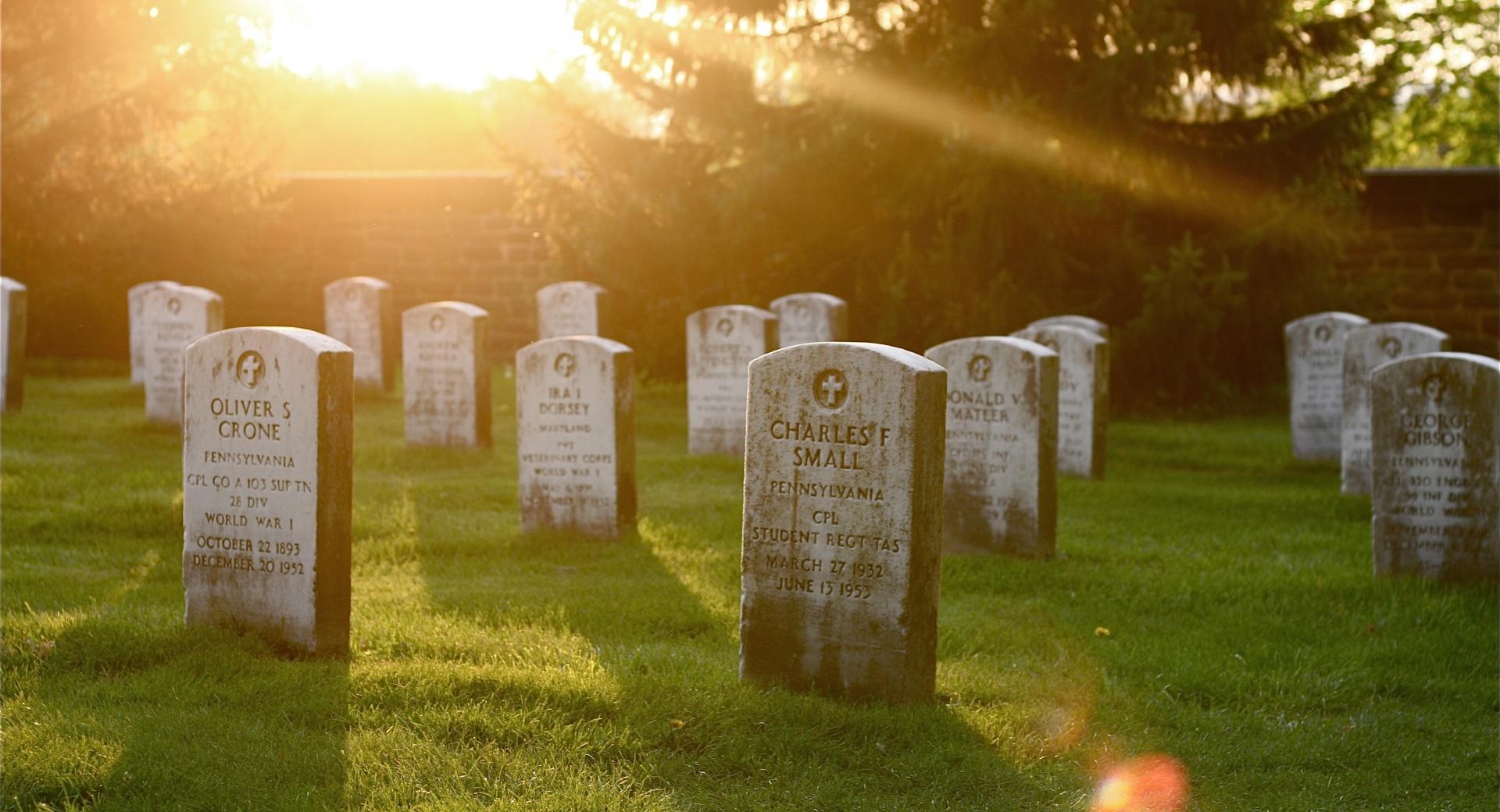 Gravestones at 1152 x 864 size wallpapers HD quality