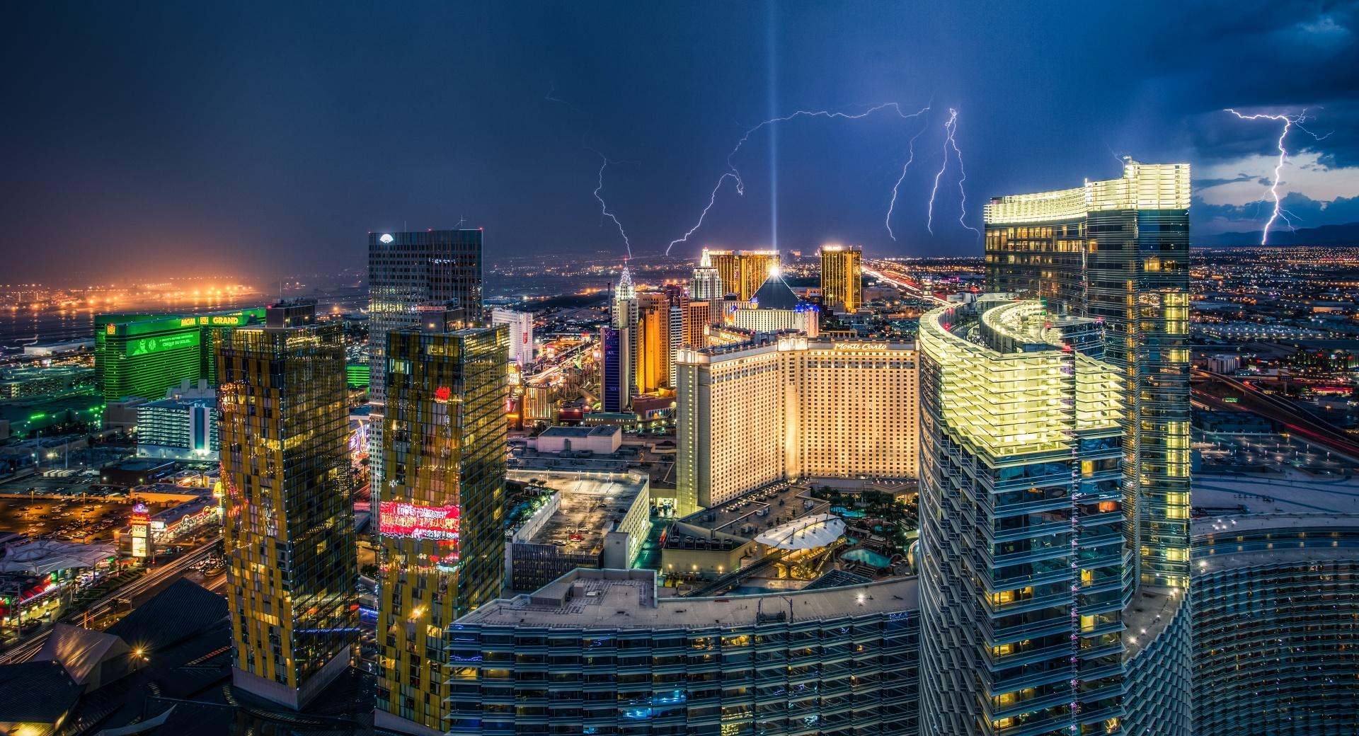 Las Vegas Lightnings at 640 x 1136 iPhone 5 size wallpapers HD quality