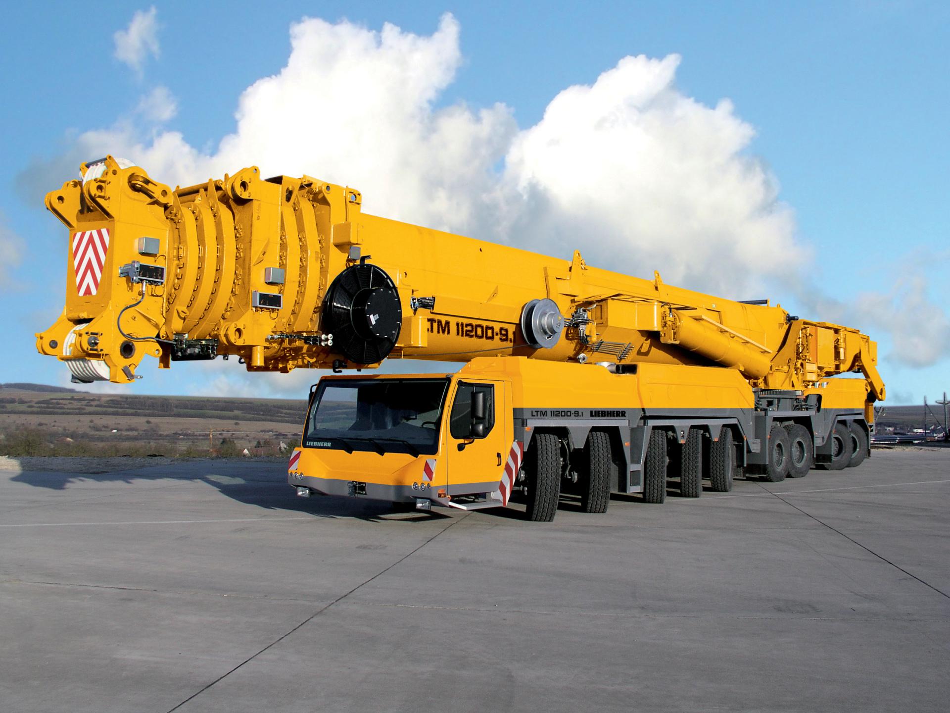 Liebherr at 640 x 1136 iPhone 5 size wallpapers HD quality