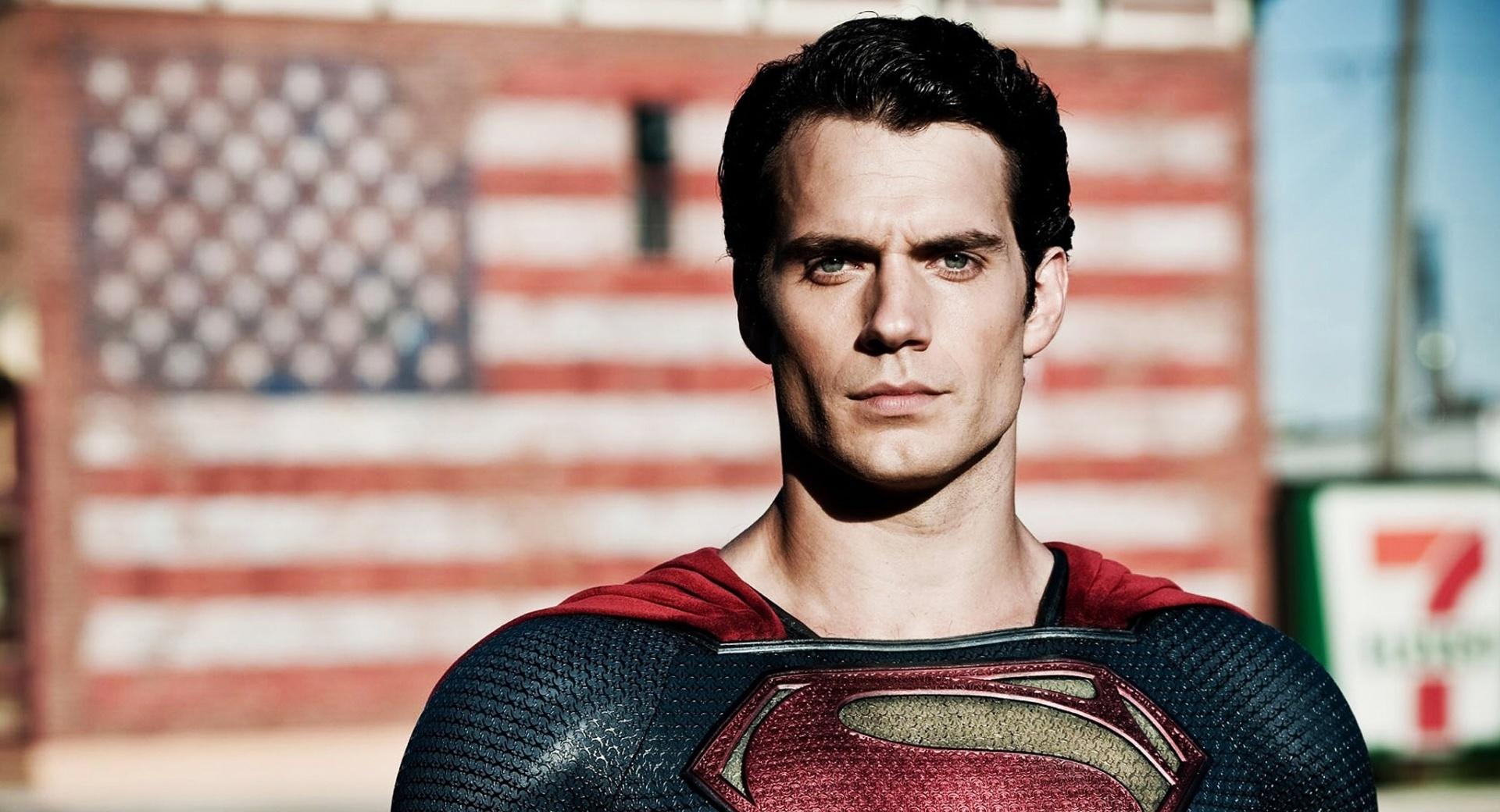 Man Of Steel Henry Cavill at 640 x 960 iPhone 4 size wallpapers HD quality