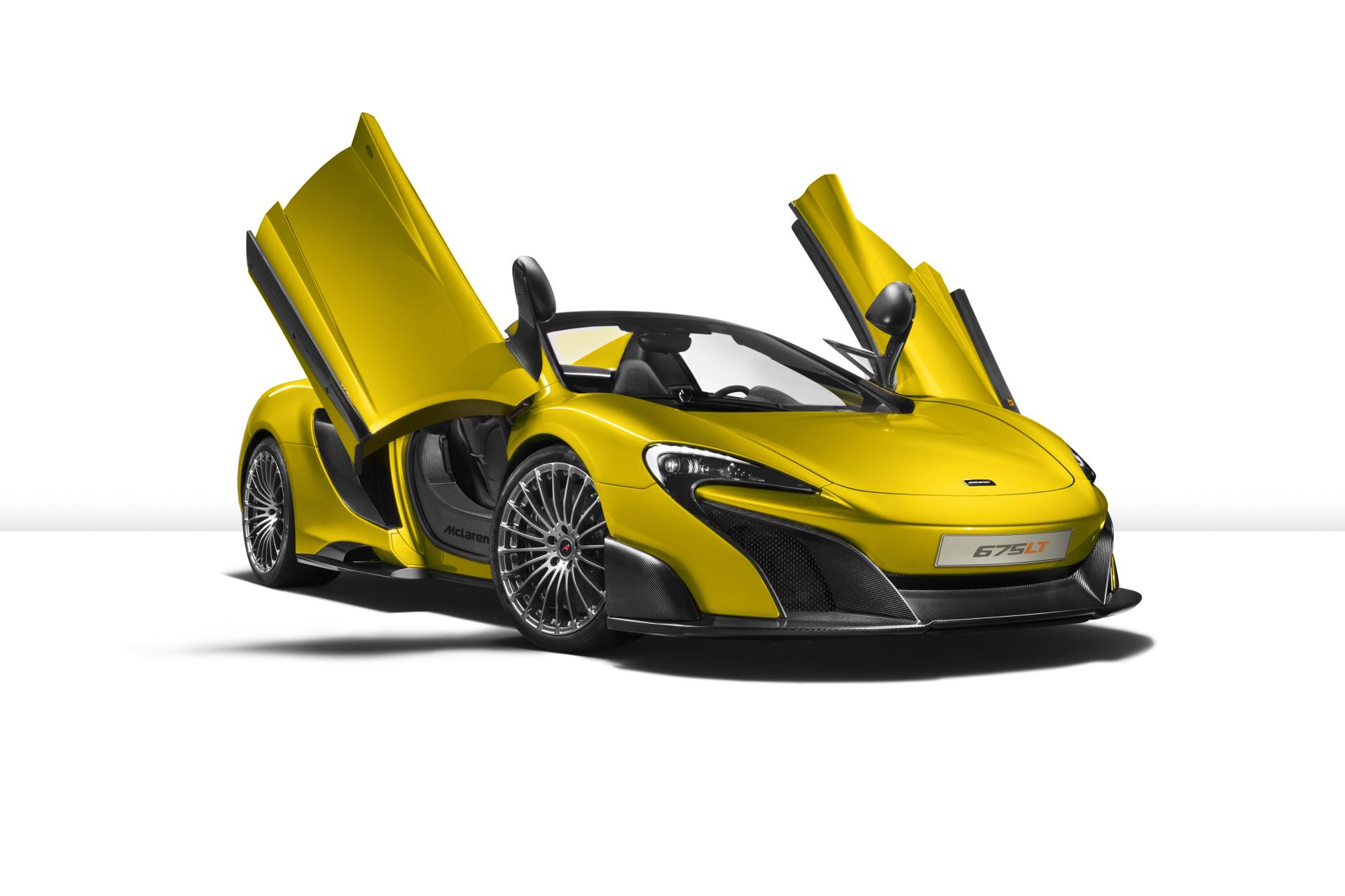 McLaren 675LT at 2048 x 2048 iPad size wallpapers HD quality