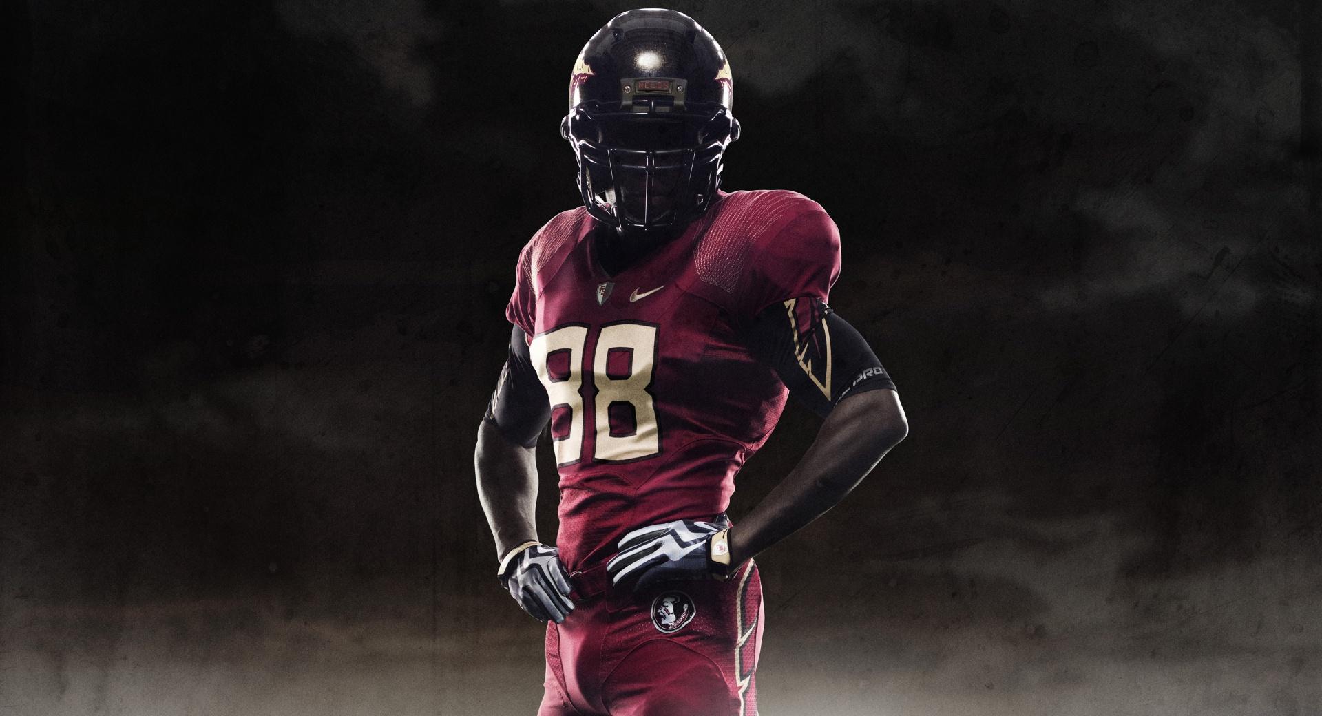 Nike Pro Combat Uniform at 750 x 1334 iPhone 6 size wallpapers HD quality