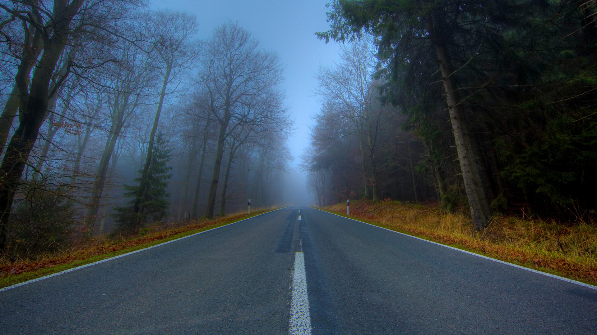 Road at 640 x 960 iPhone 4 size wallpapers HD quality