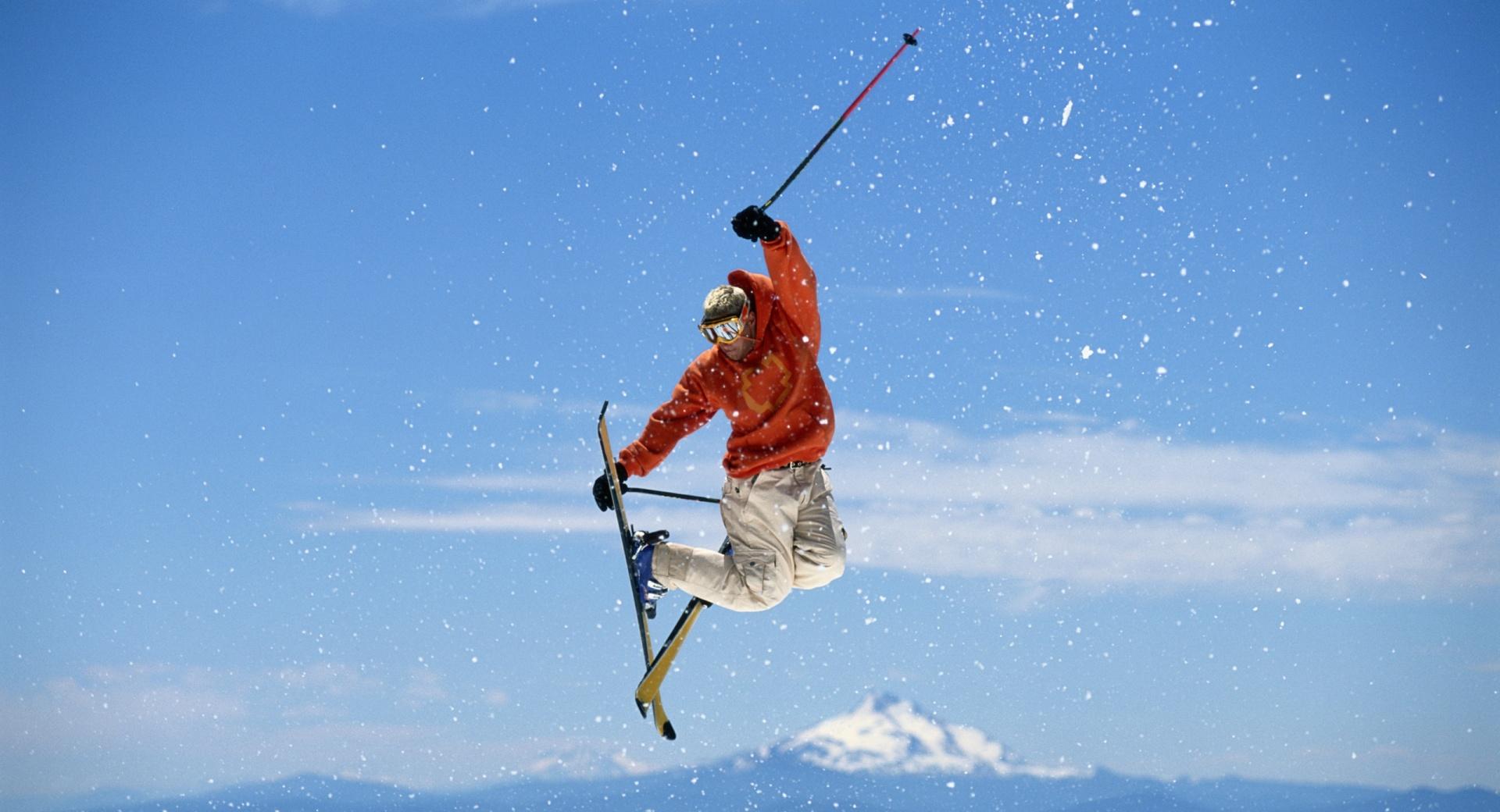 Ski Freestyle at 2048 x 2048 iPad size wallpapers HD quality