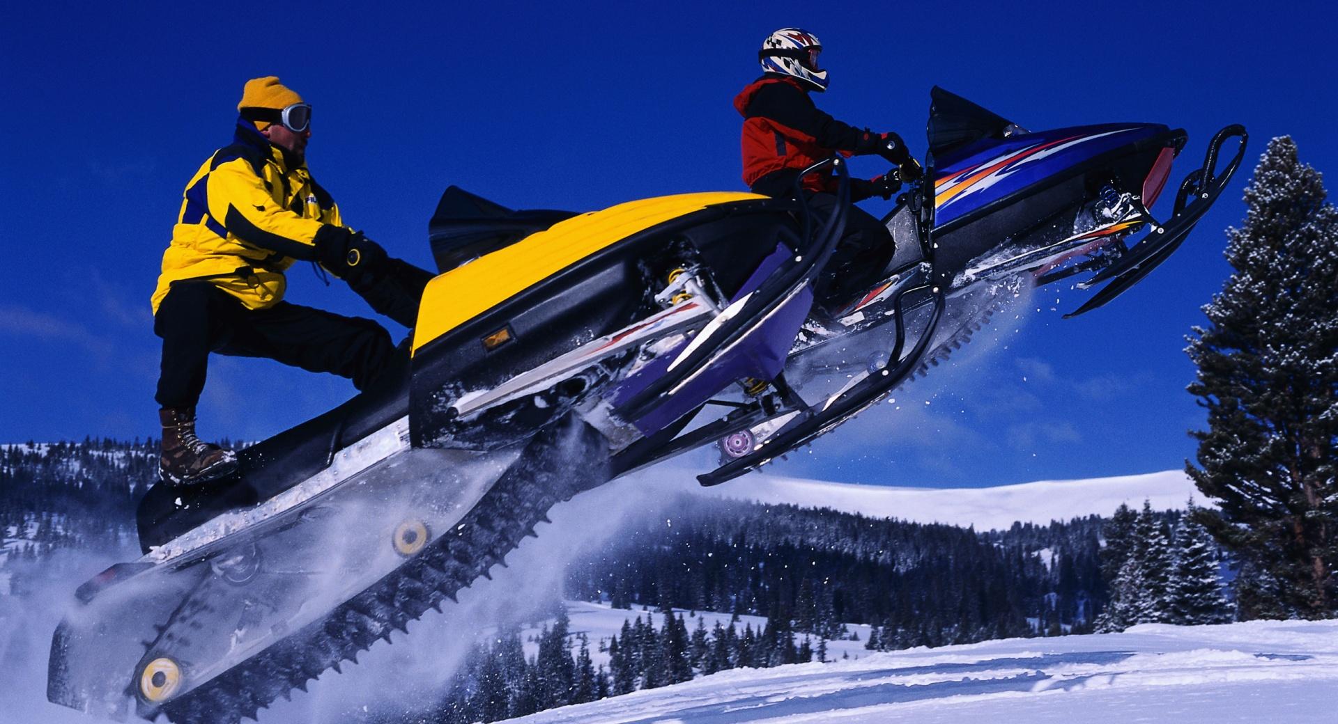 Snowmobile Jump at 2048 x 2048 iPad size wallpapers HD quality