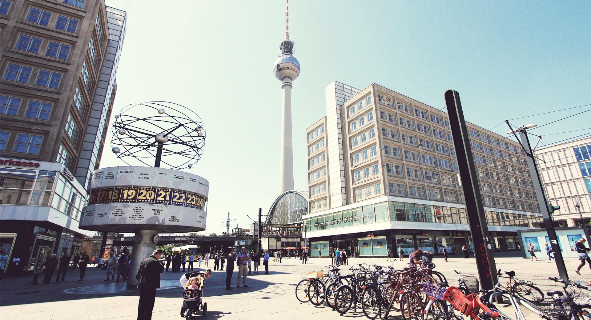 Television Tower Berlin wallpapers HD quality