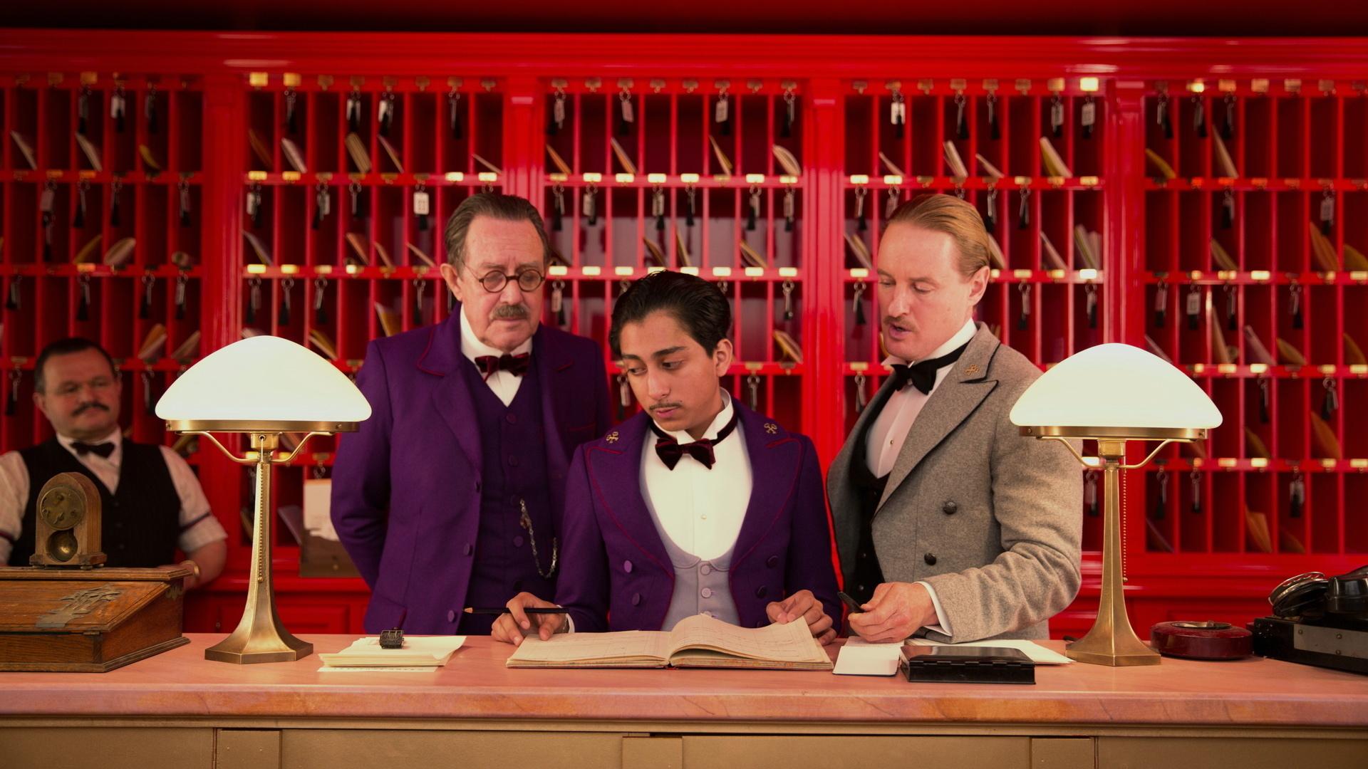 The Grand Budapest Hotel at 750 x 1334 iPhone 6 size wallpapers HD quality
