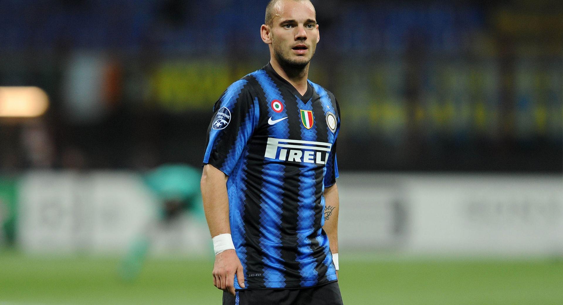 Wesley Sneijder at 1280 x 960 size wallpapers HD quality