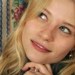 Emilie De Ravin wallpapers for android
