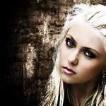 Taylor Momsen hd photos