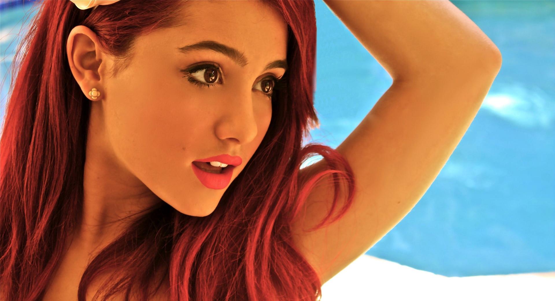 Ariana Grande Red Hair at 320 x 480 iPhone size wallpapers HD quality