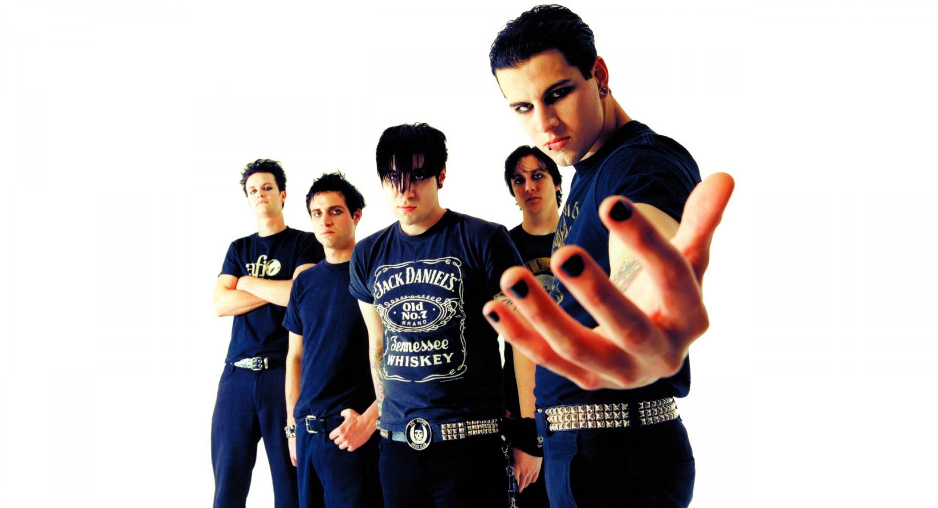Avenged Sevenfold Band at 1152 x 864 size wallpapers HD quality