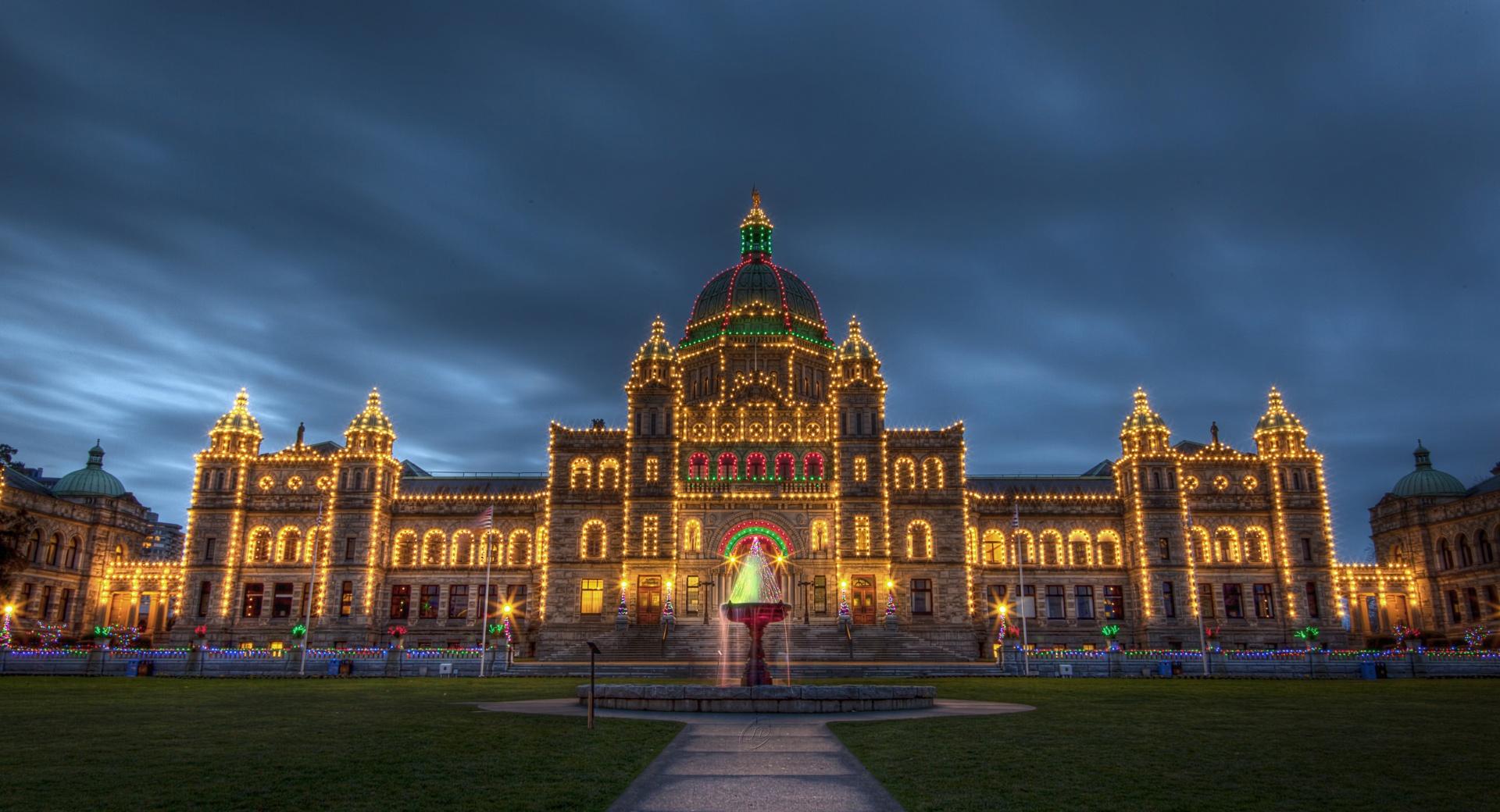 British Columbia Parliament Buildings Christmas wallpapers HD quality