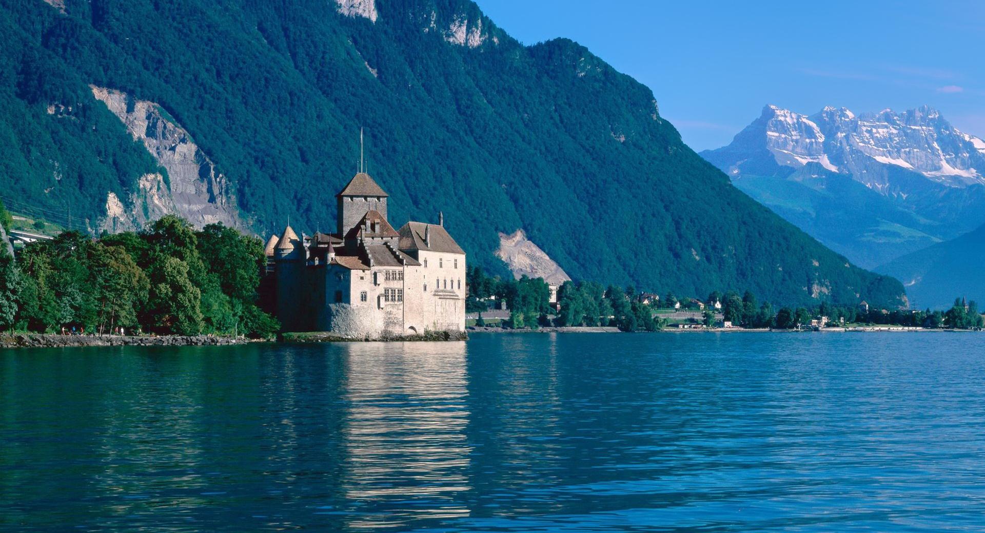Chillon Castle And The Alps wallpapers HD quality