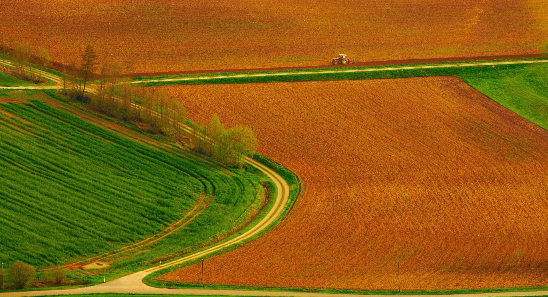 Field Roads at 640 x 1136 iPhone 5 size wallpapers HD quality