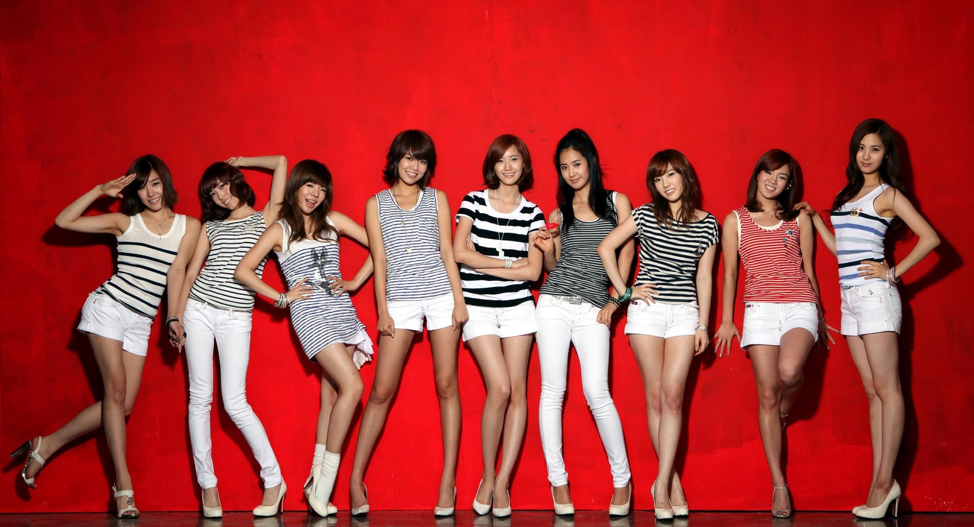 Girls Generation SNSD at 320 x 480 iPhone size wallpapers HD quality