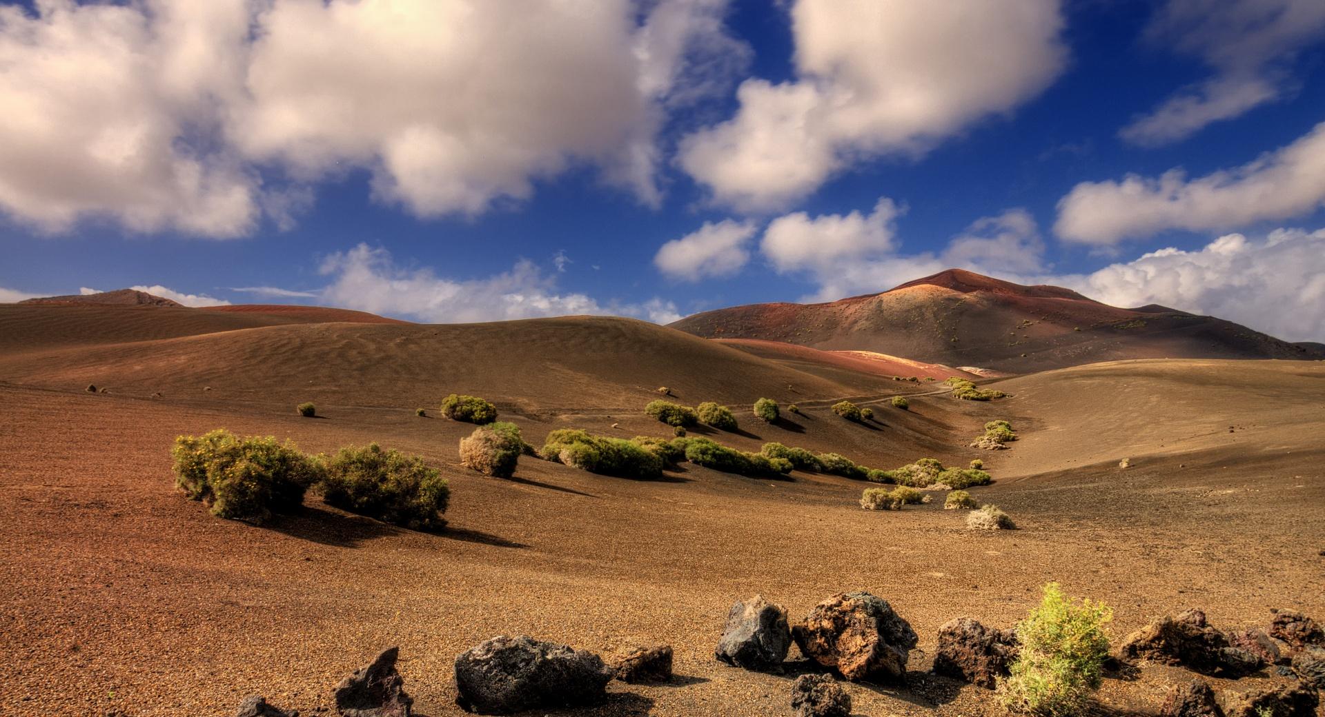Hills In The Desert at 640 x 1136 iPhone 5 size wallpapers HD quality
