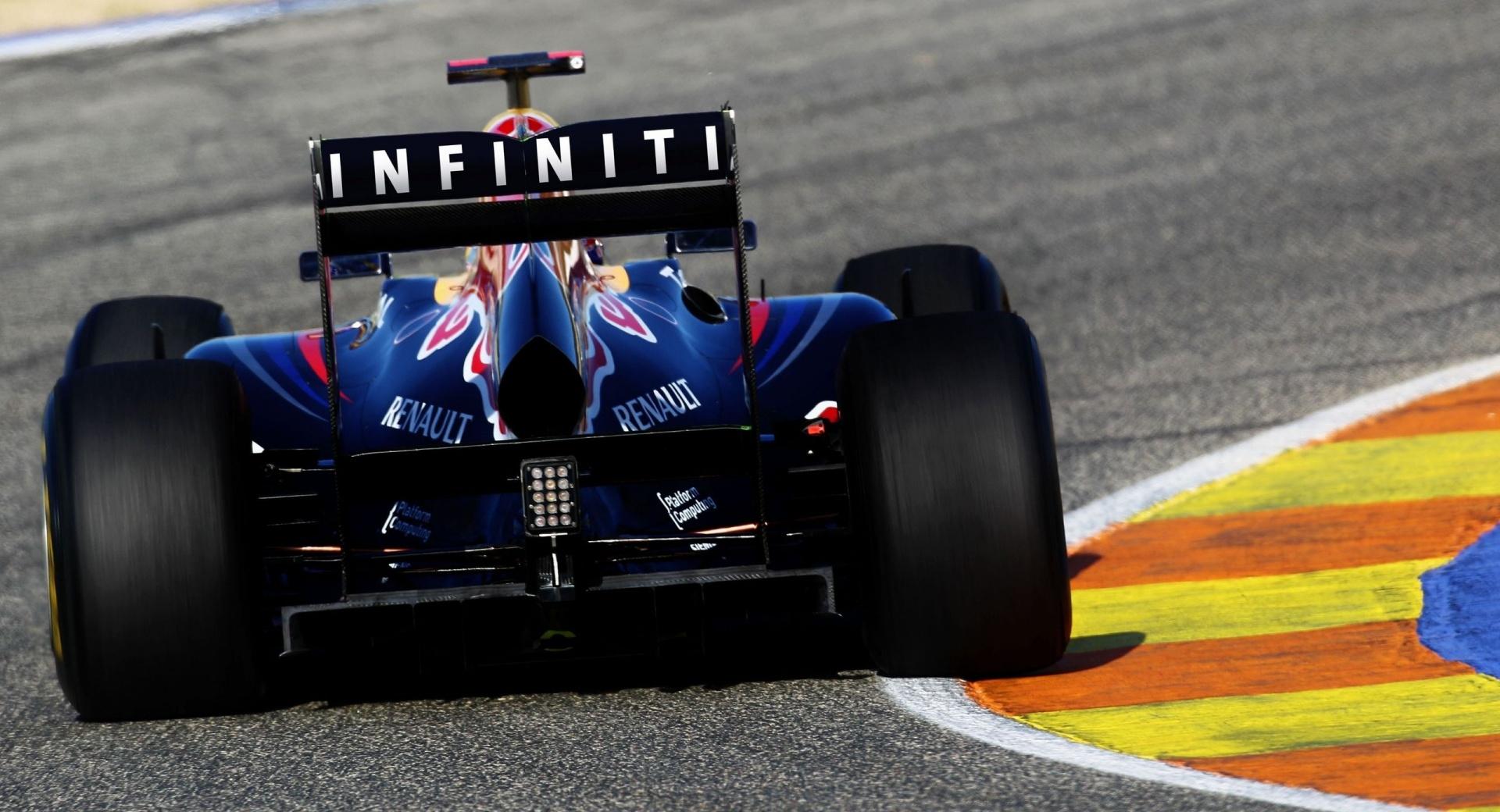 Infiniti Formula 1 at 640 x 960 iPhone 4 size wallpapers HD quality