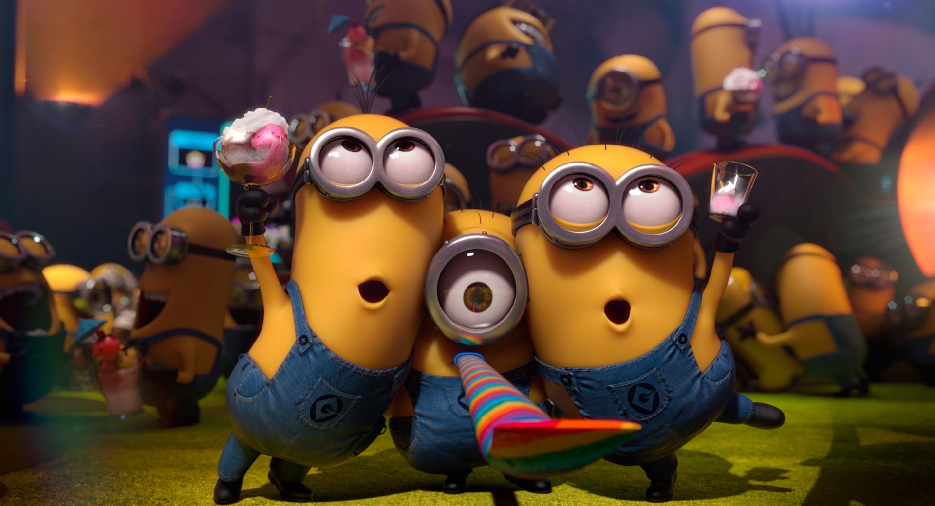 Minion Party at 1152 x 864 size wallpapers HD quality