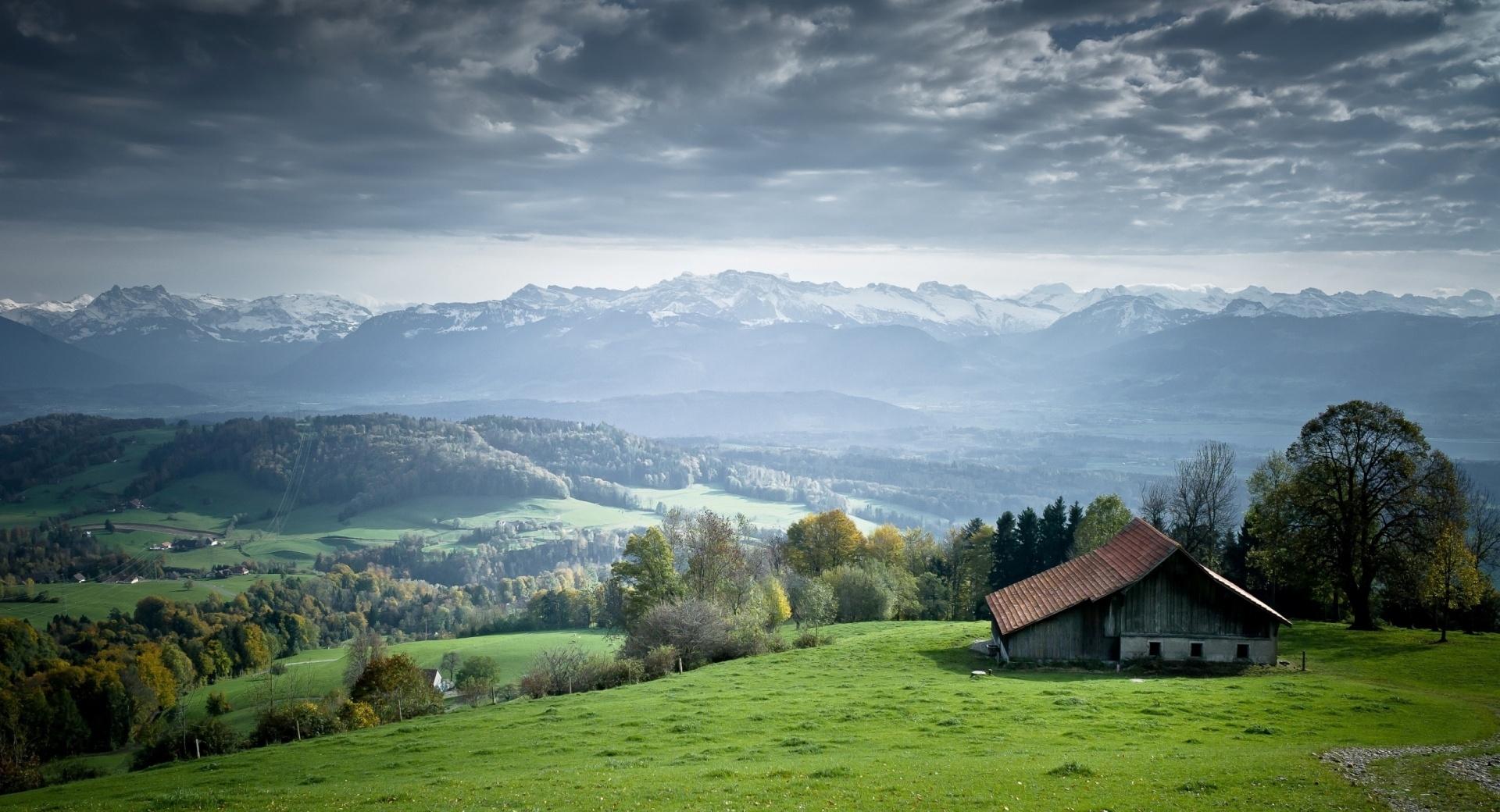 Mountain Panoramic View at 640 x 1136 iPhone 5 size wallpapers HD quality