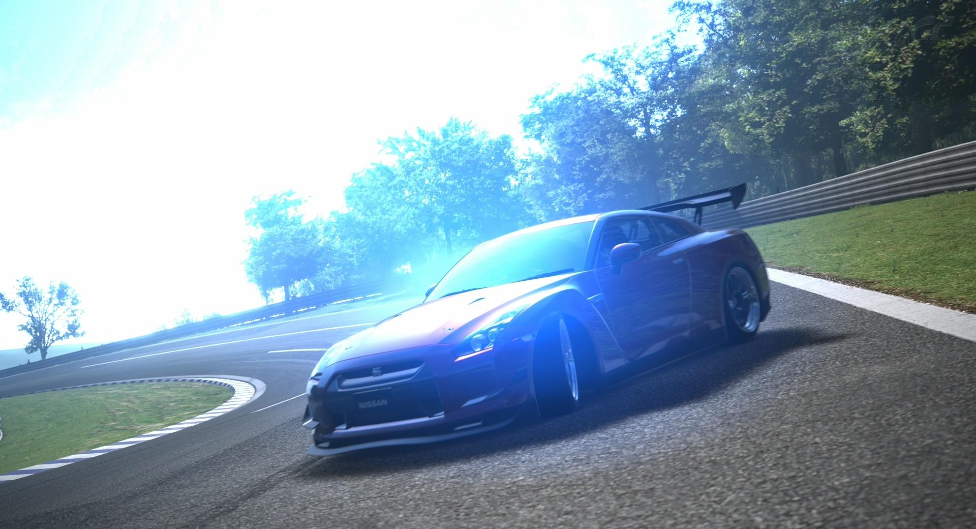 Nissan GT-R Drift at 1280 x 960 size wallpapers HD quality