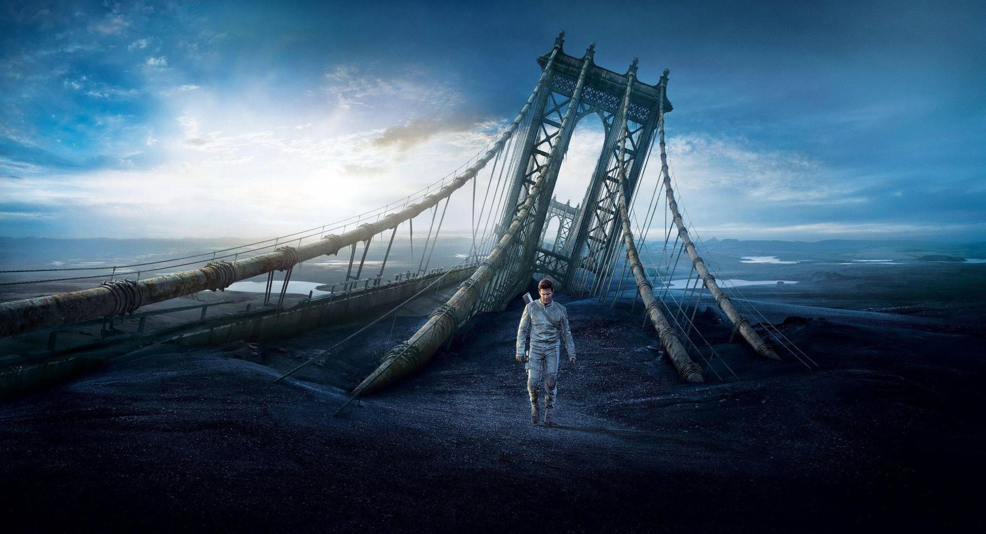 Oblivion Tom Cruise at 1152 x 864 size wallpapers HD quality