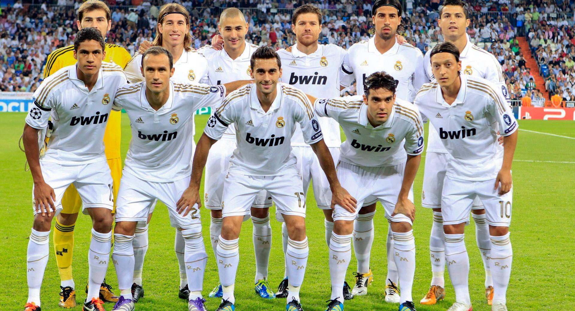 Real Madrid at 640 x 1136 iPhone 5 size wallpapers HD quality
