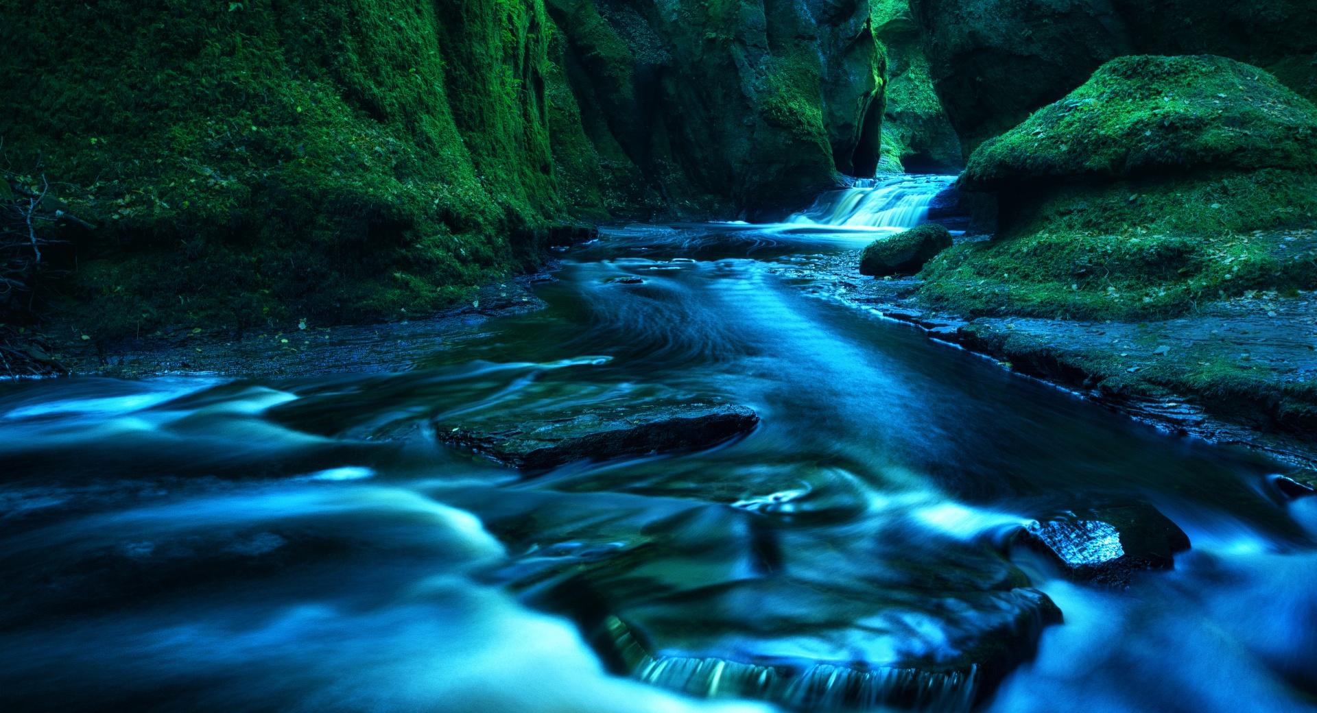 The Devils Pulpit Scotland at 1024 x 768 size wallpapers HD quality