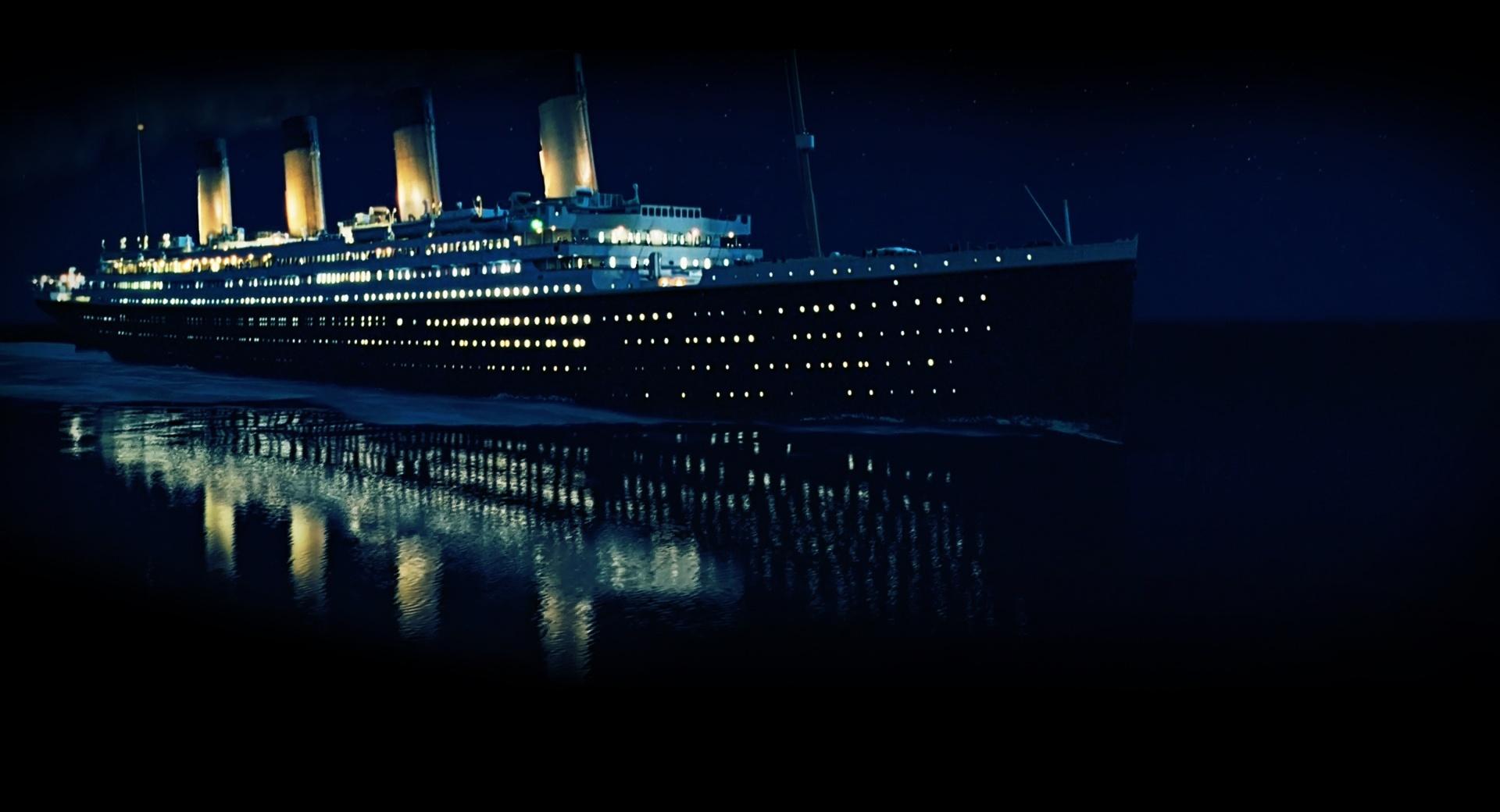 Titanic 3D at 1024 x 1024 iPad size wallpapers HD quality